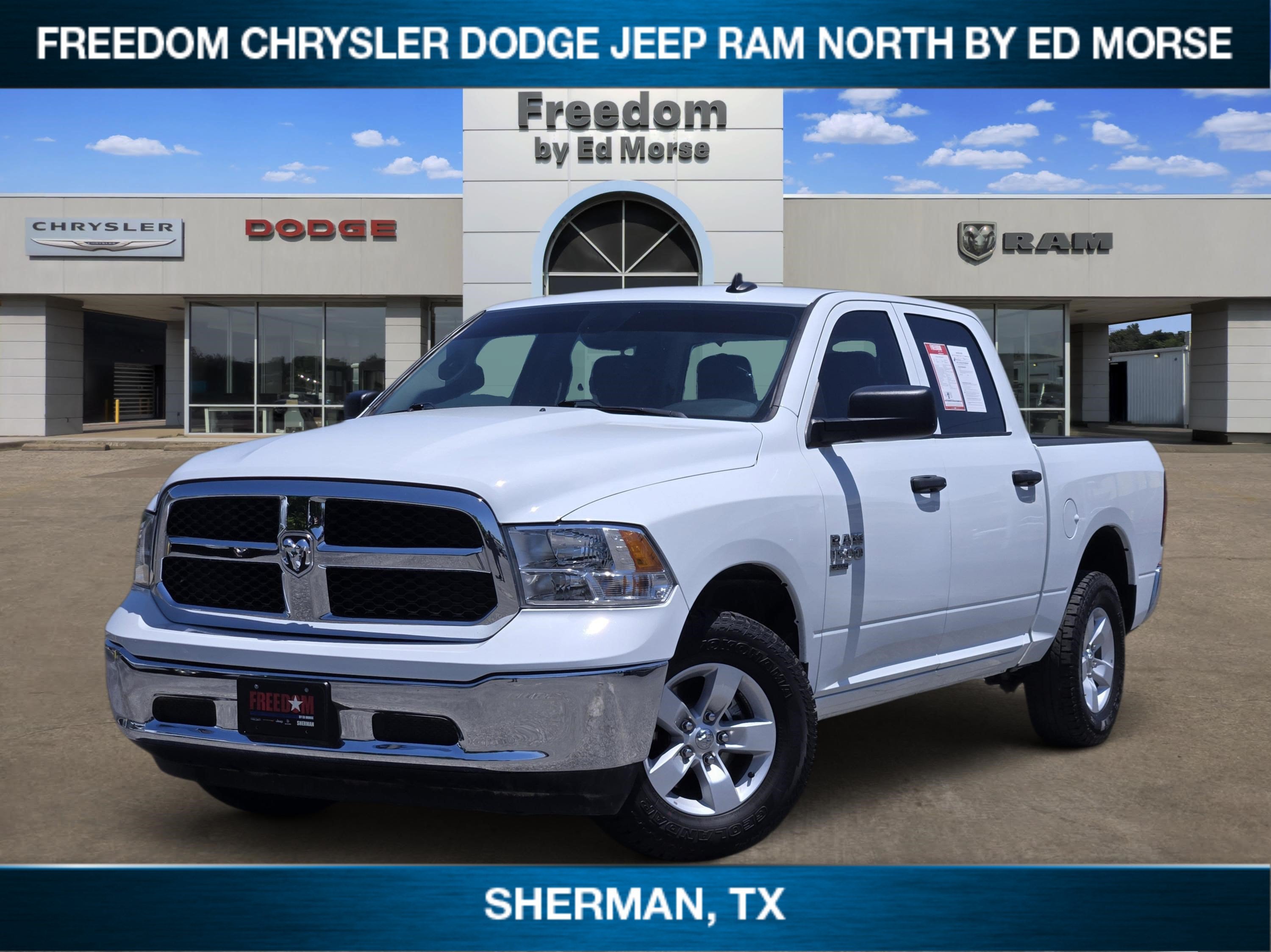 2023 RAM 1500 Classic SLT Crew Cab 4x4 5'7' Box