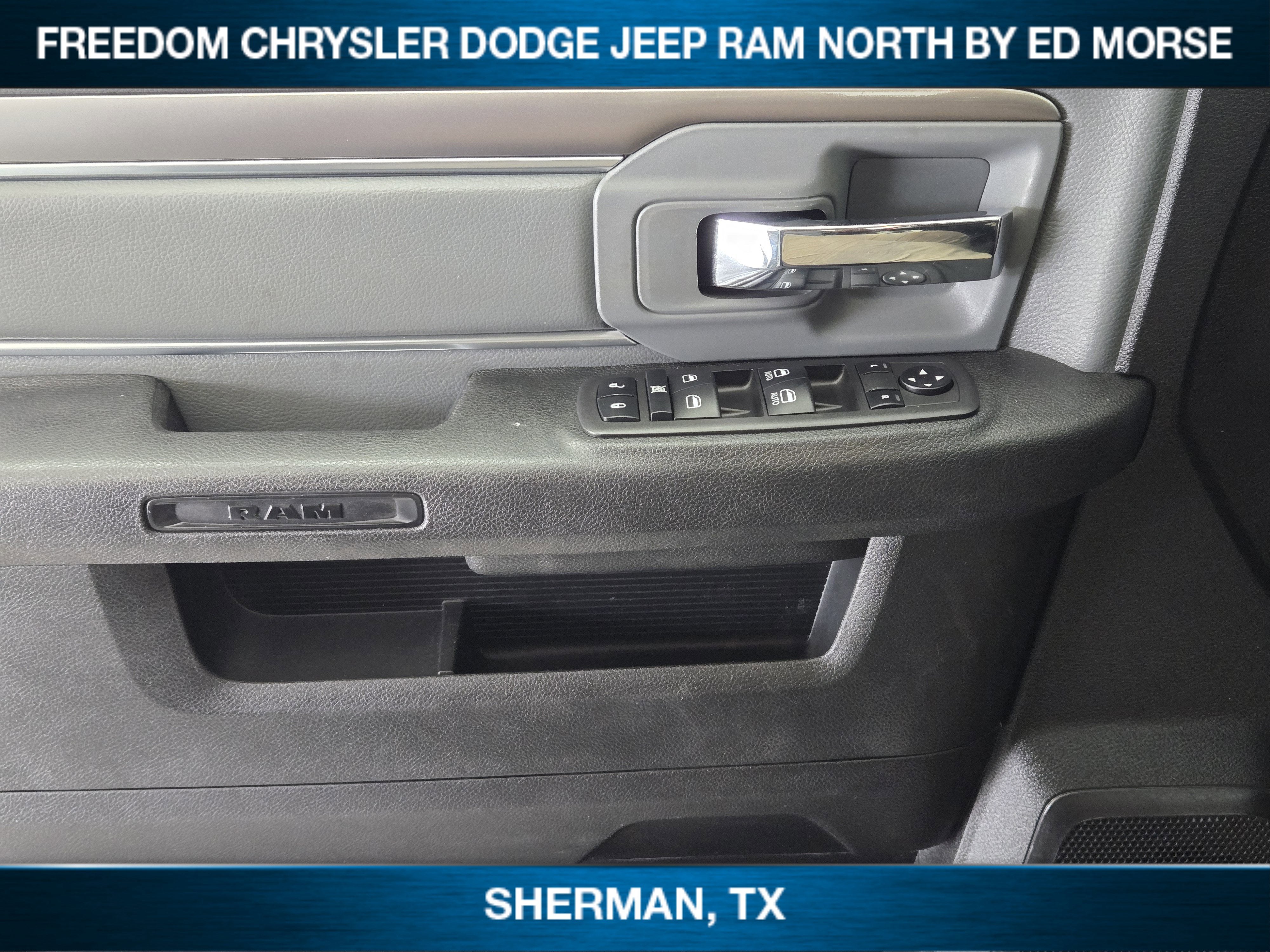 2023 RAM 1500 Classic SLT Crew Cab 4x4 5'7' Box