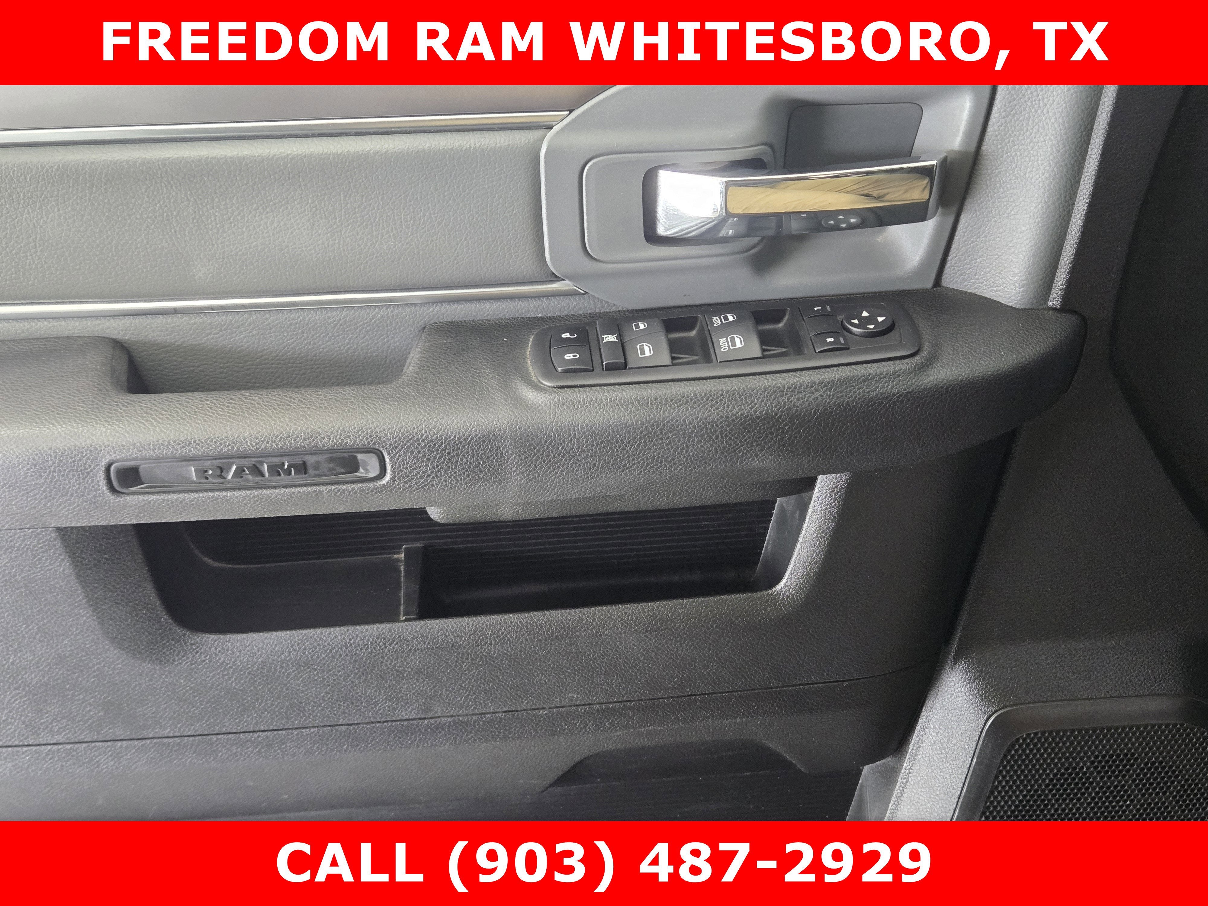 2023 RAM 1500 Classic SLT Crew Cab 4x4 5'7' Box