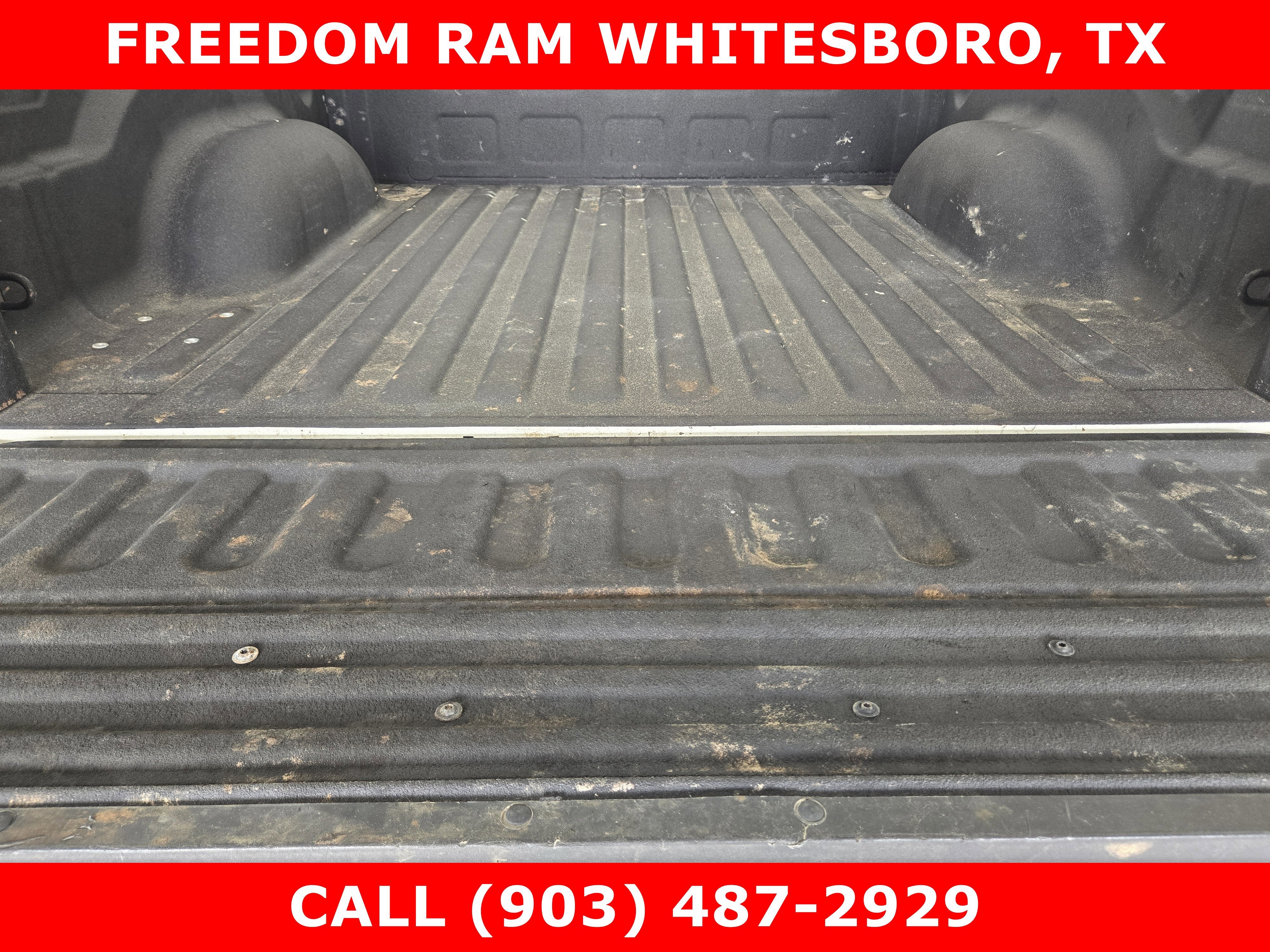 2023 RAM 1500 Classic SLT Crew Cab 4x4 5'7' Box