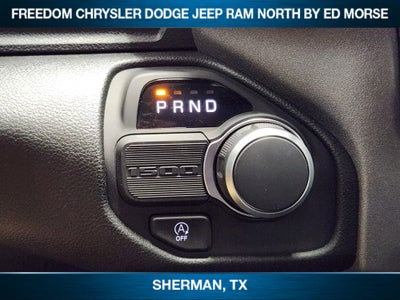 2026 RAM Ram 1500 RAM 1500 TRADESMAN CREW CAB 4X2 5'7' BOX