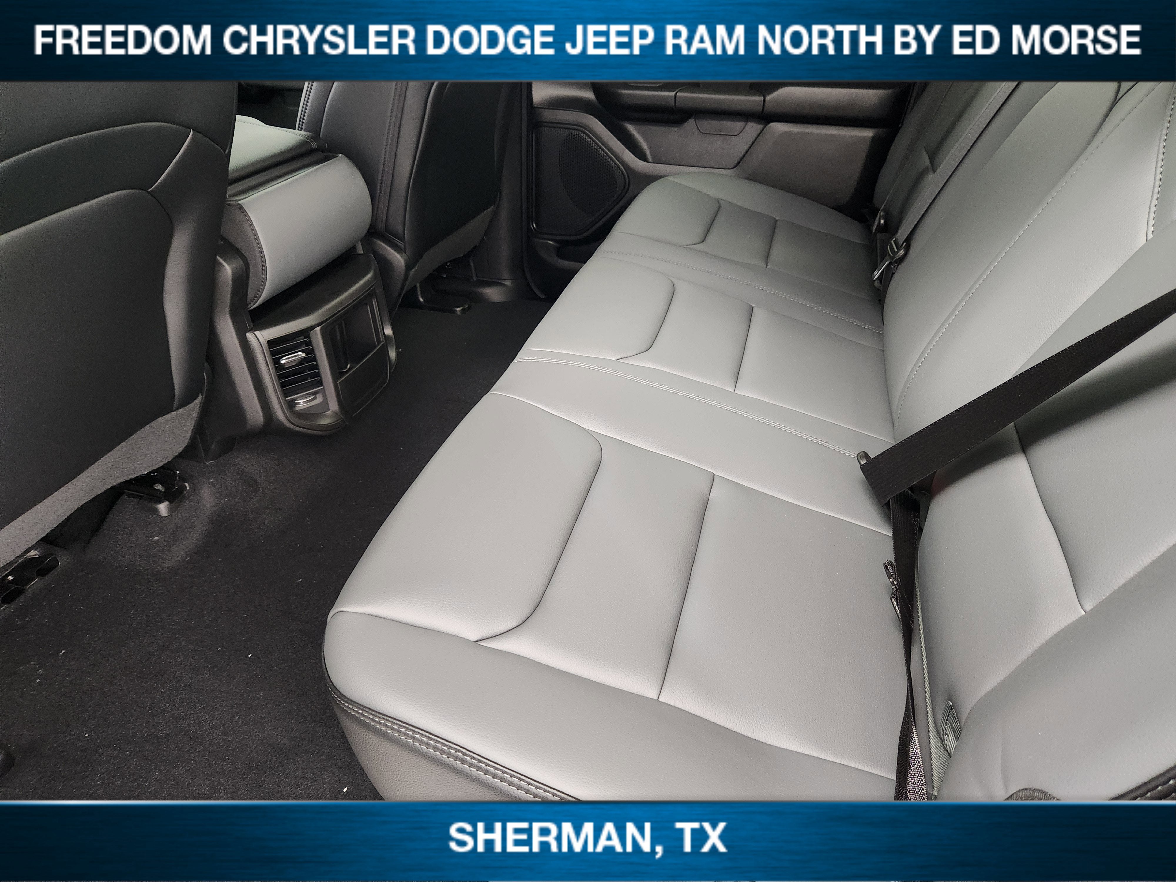 2026 RAM Ram 1500 RAM 1500 TRADESMAN CREW CAB 4X2 5'7' BOX