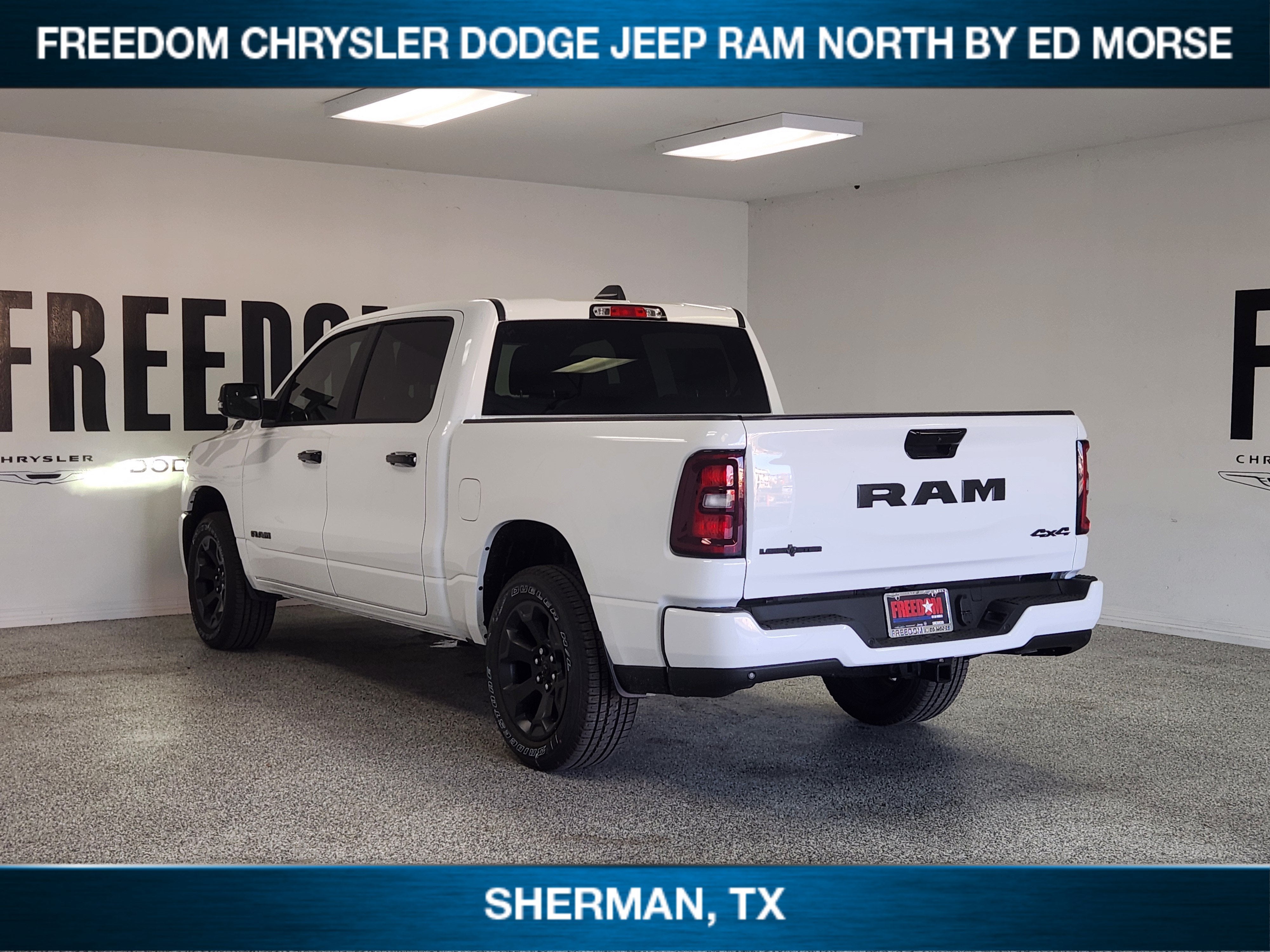 2027 RAM 1500 RAM 1500 LONE STAR CREW CAB 4X4 5'7' BOX