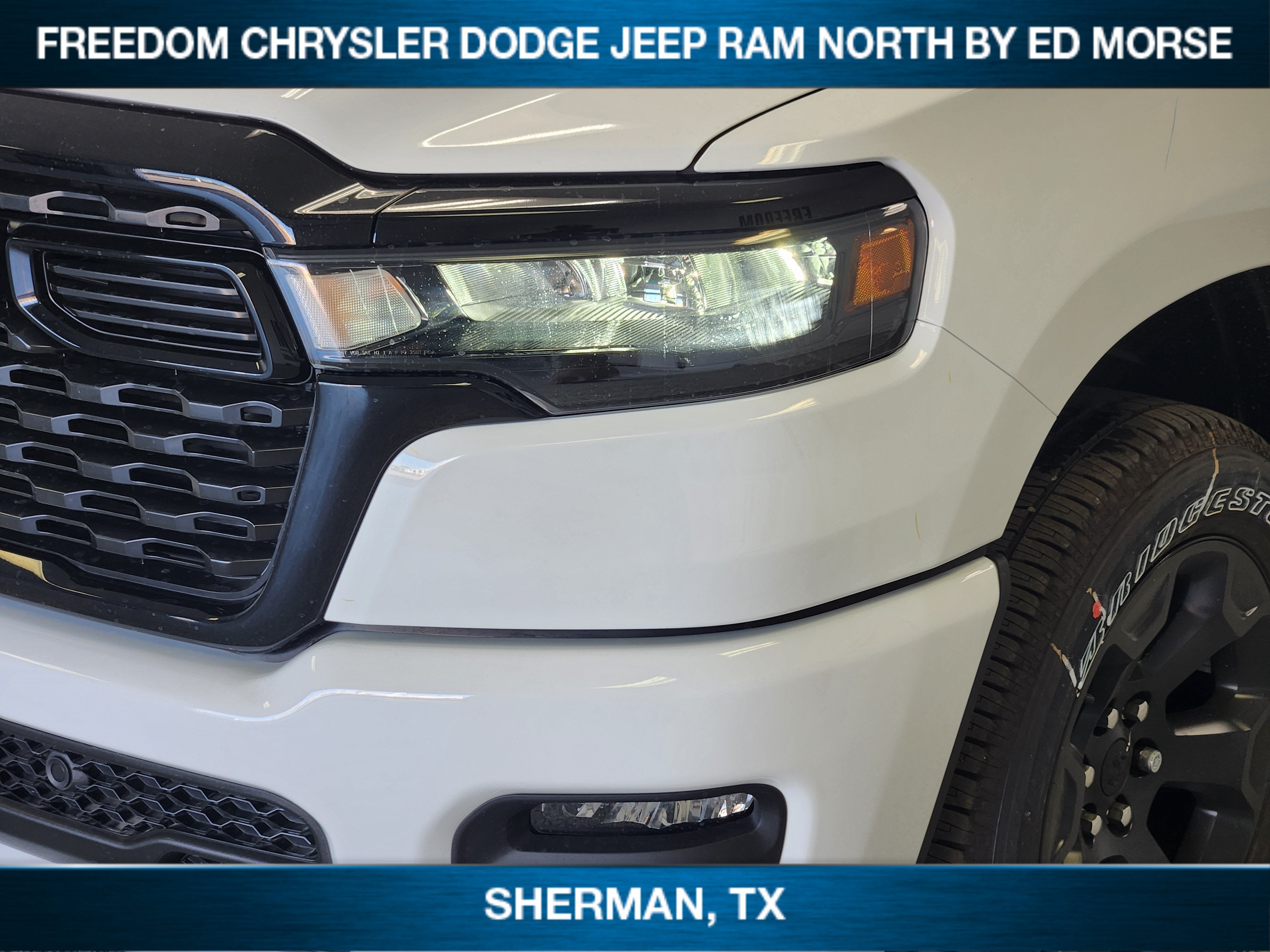 2027 RAM 1500 RAM 1500 LONE STAR CREW CAB 4X4 5'7' BOX