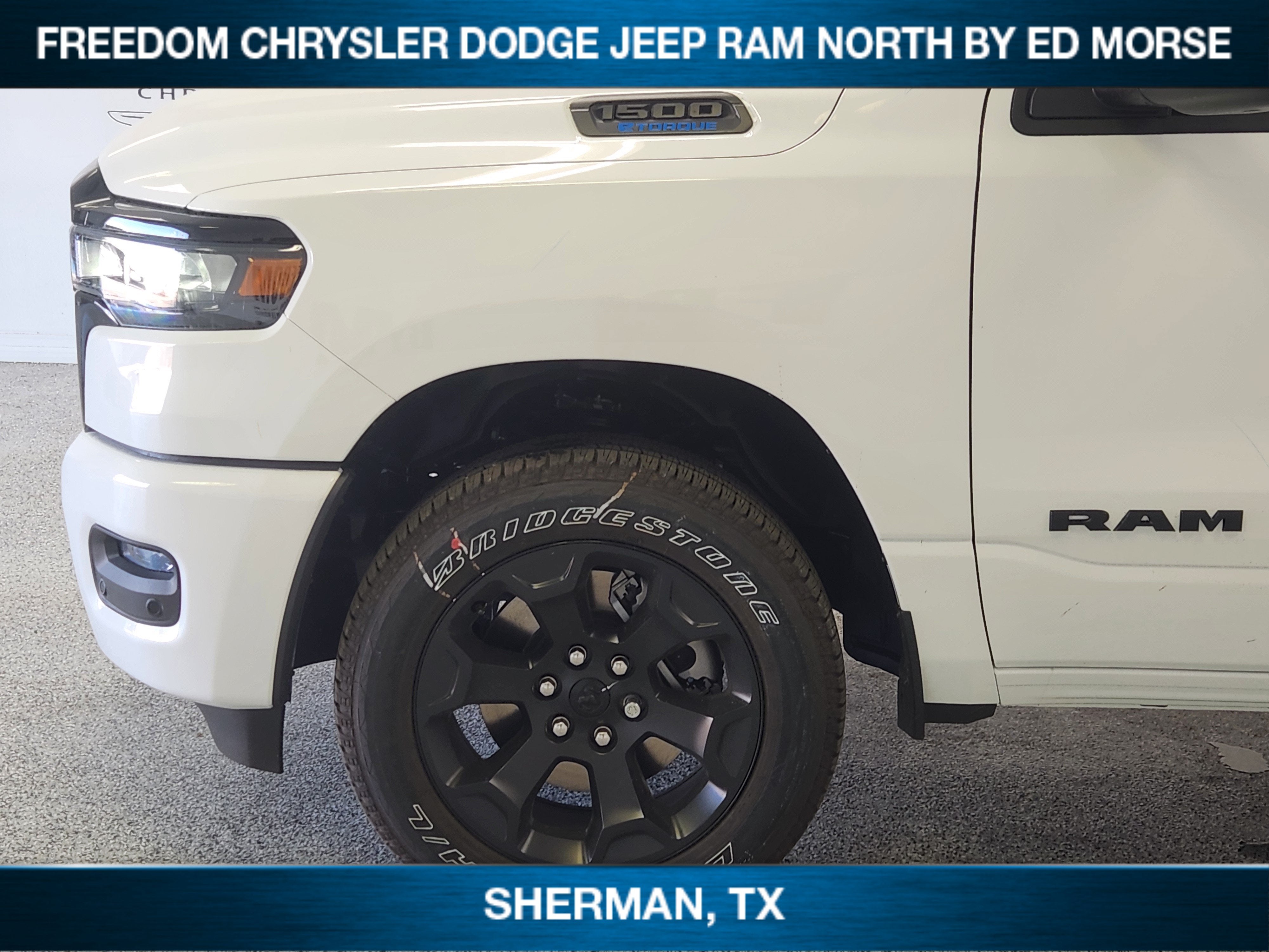 2027 RAM 1500 RAM 1500 LONE STAR CREW CAB 4X4 5'7' BOX