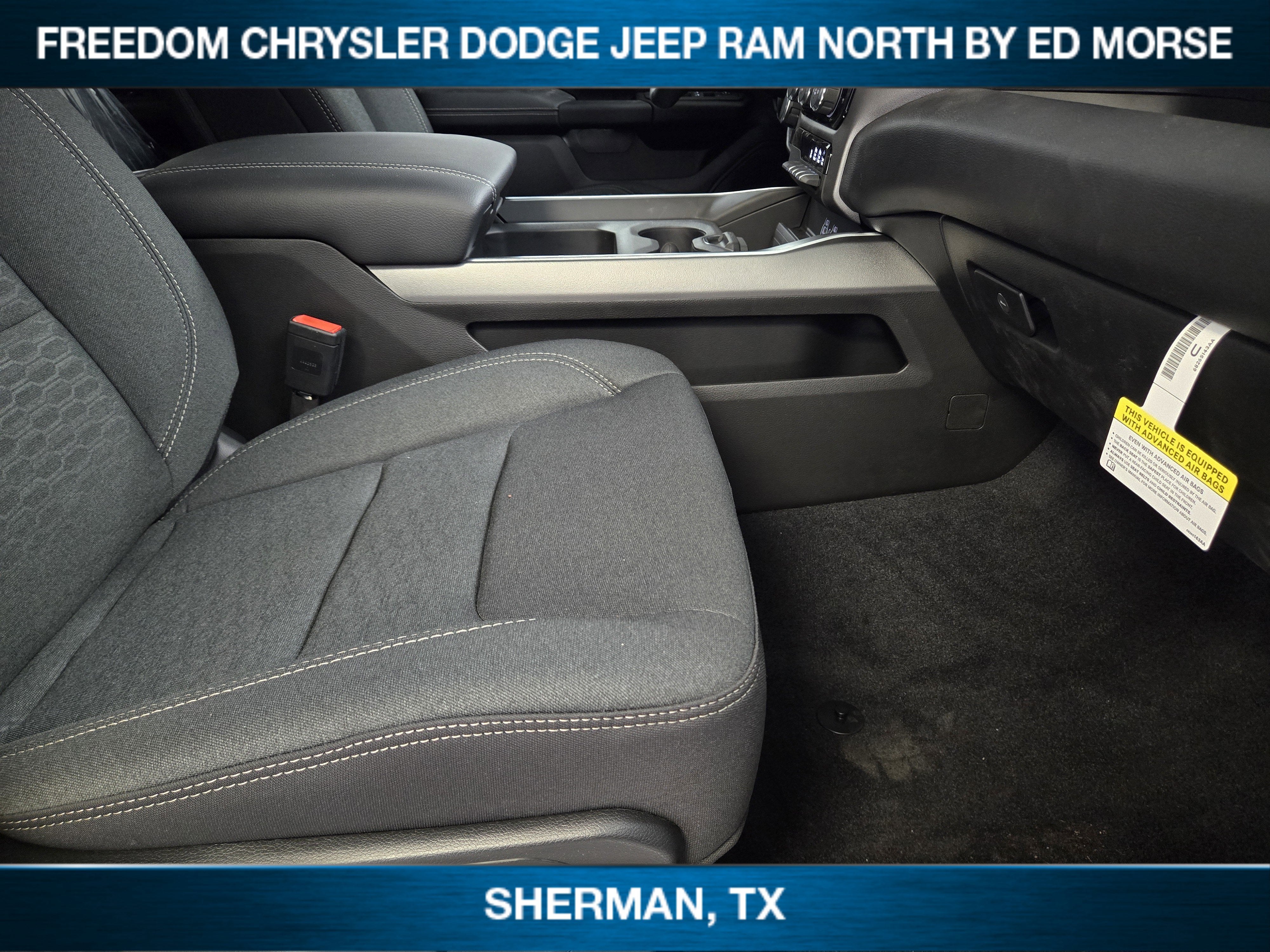 2026 RAM Ram 1500 RAM 1500 LONE STAR CREW CAB 4X4 5'7' BOX