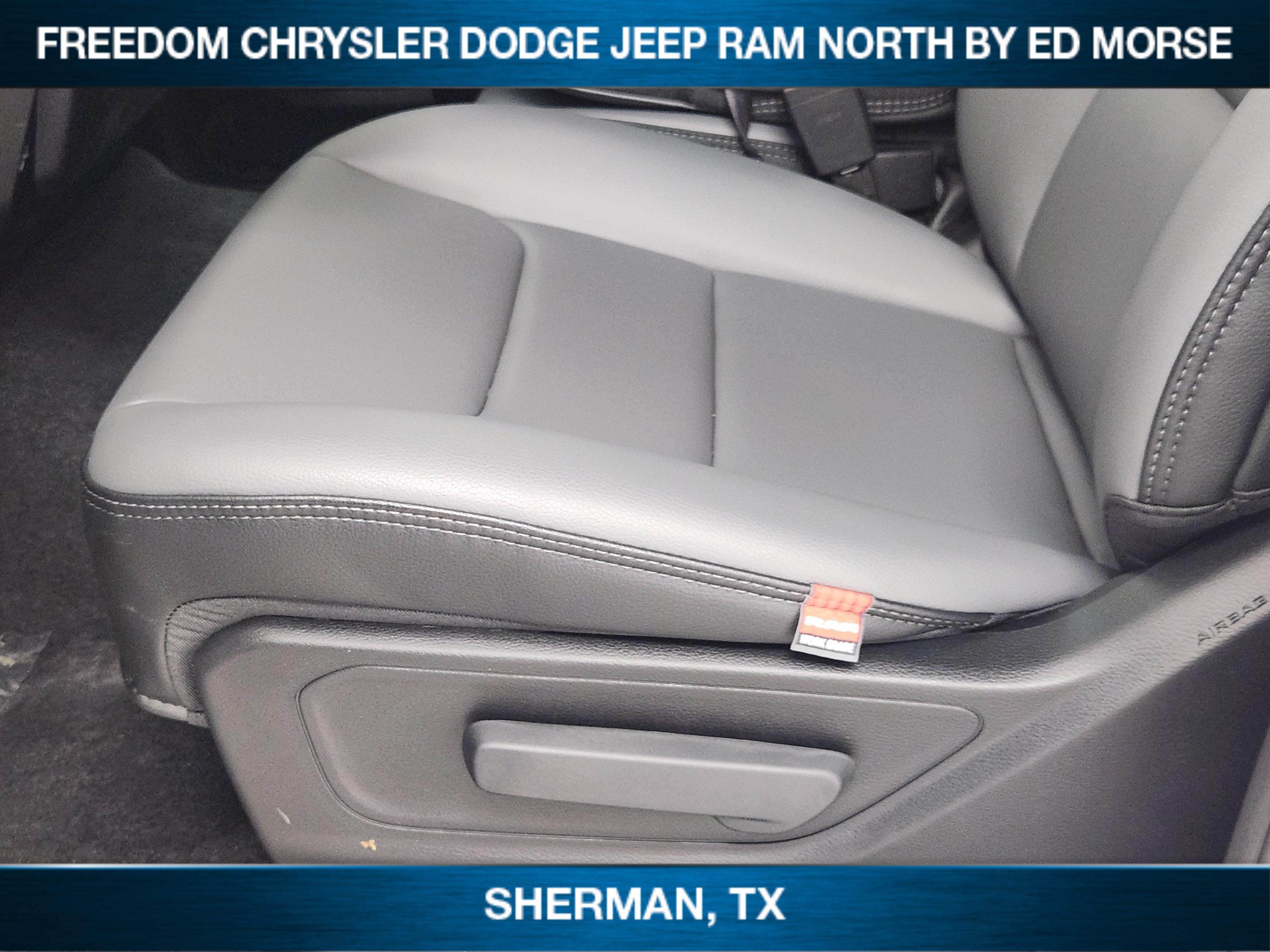2026 RAM 1500 RAM 1500 TRADESMAN CREW CAB 4X4 5'7' BOX