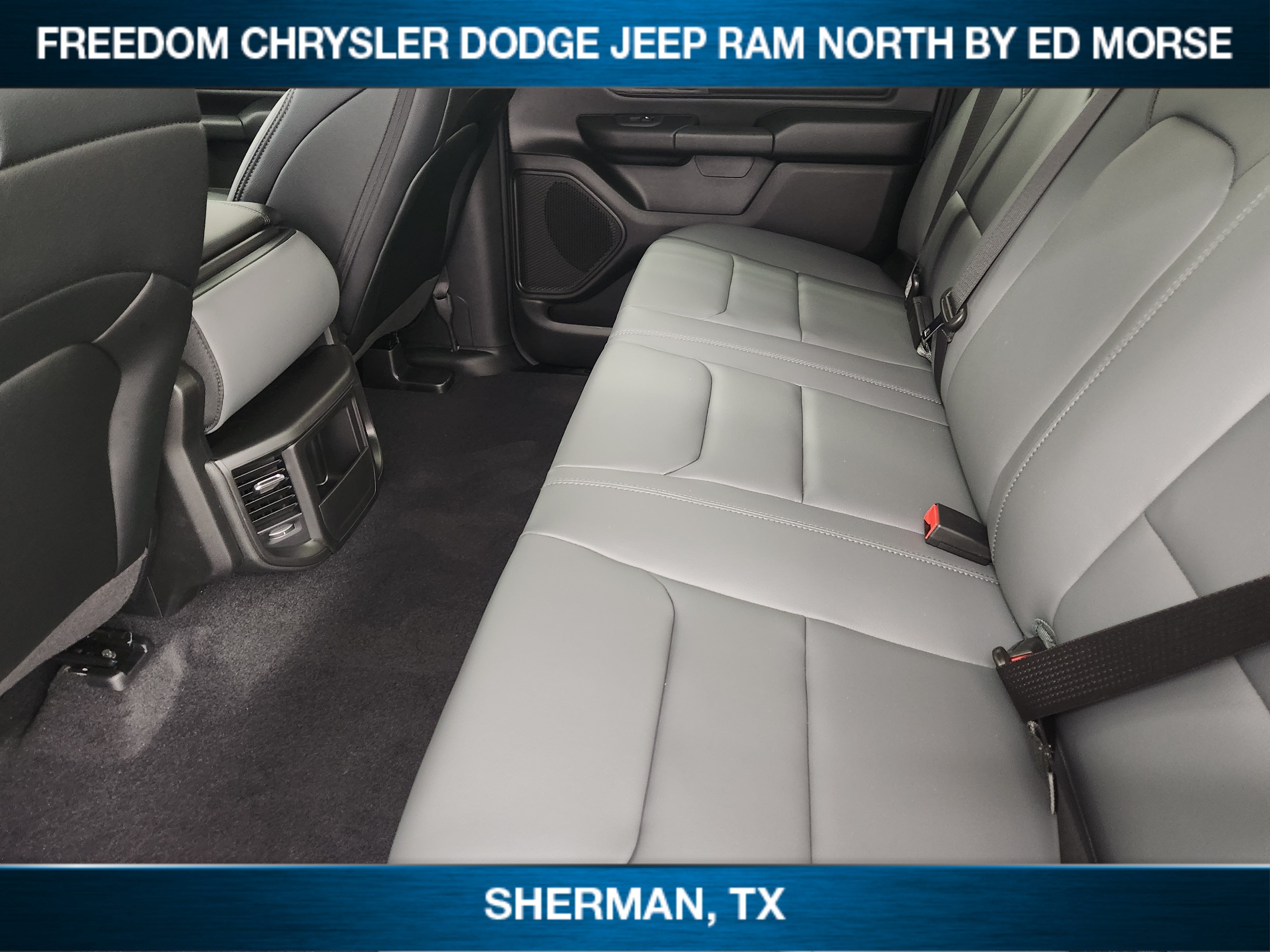 2026 RAM 1500 RAM 1500 TRADESMAN CREW CAB 4X4 5'7' BOX