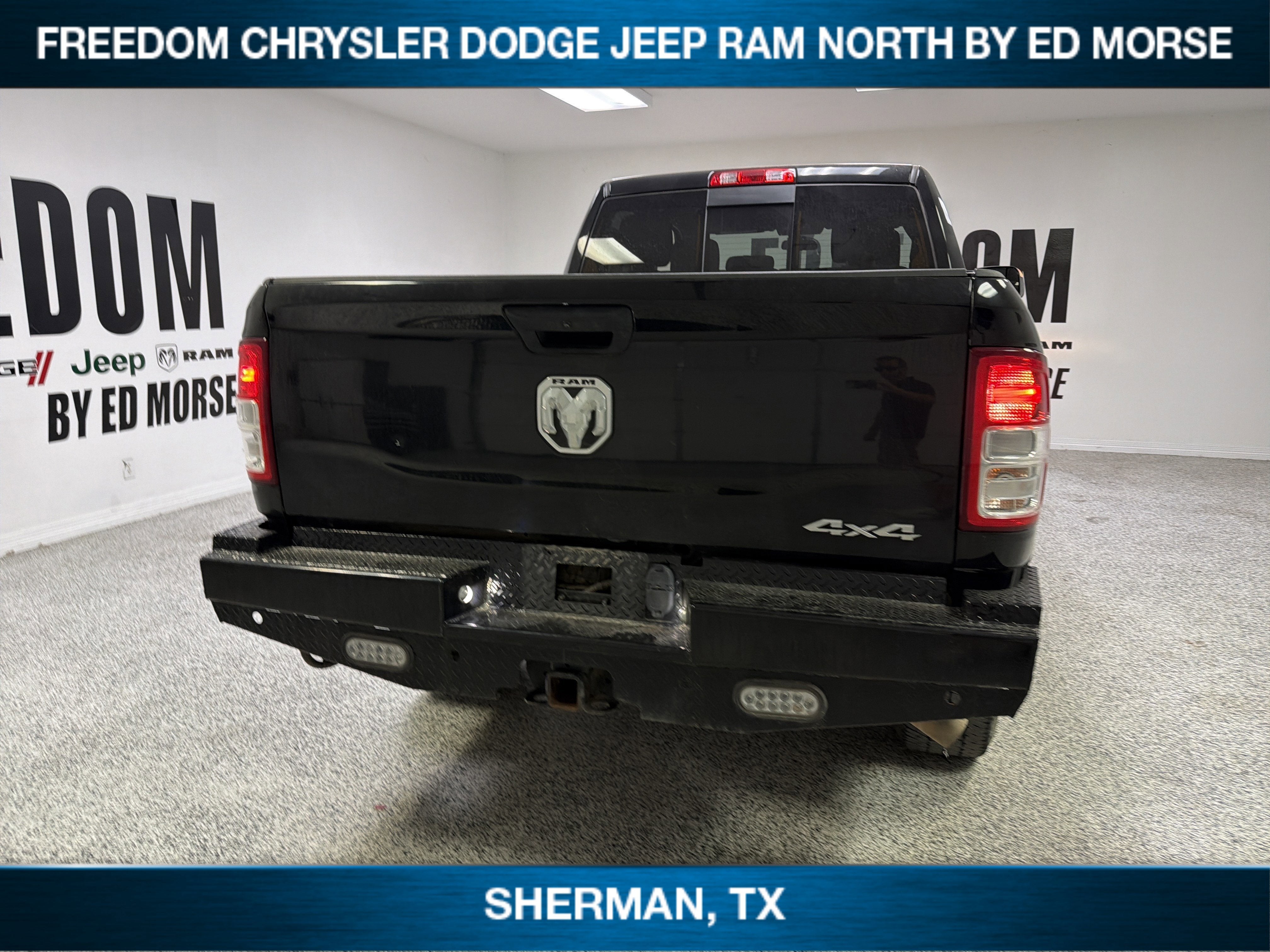2021 RAM 2500 Tradesman Crew Cab 4x4 6'4' Box