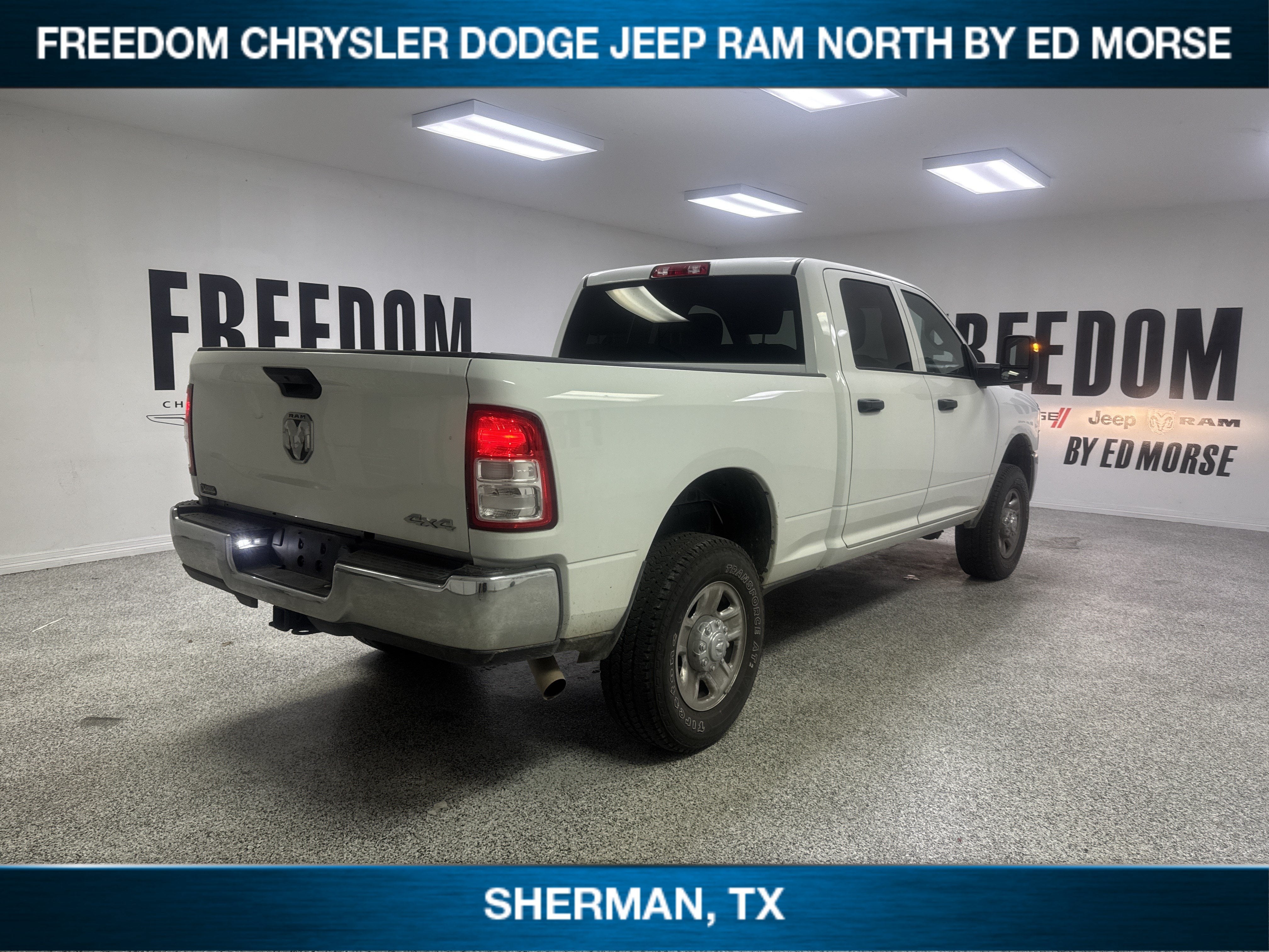 2024 RAM 2500 Tradesman Crew Cab 4x4 6'4' Box
