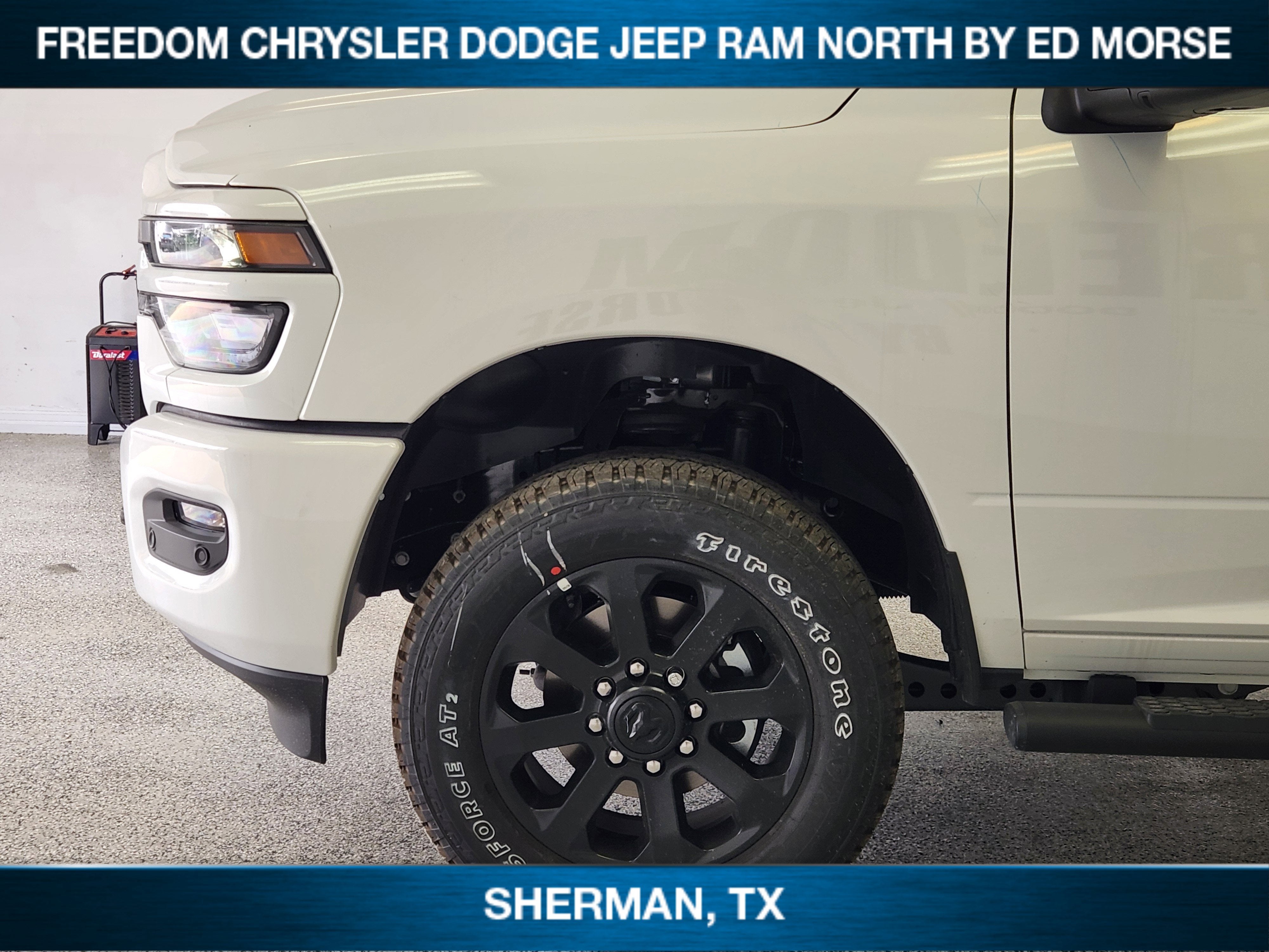 2026 RAM Ram 2500 RAM 2500 BLACK EXPRESS CREW CAB 4X4 6'4' BOX