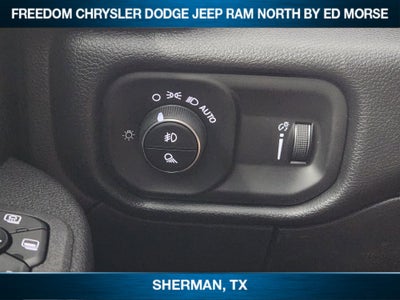 2026 RAM Ram 2500 RAM 2500 BLACK EXPRESS CREW CAB 4X4 6'4' BOX
