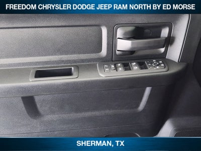 2026 RAM Ram 2500 RAM 2500 BLACK EXPRESS CREW CAB 4X4 6'4' BOX