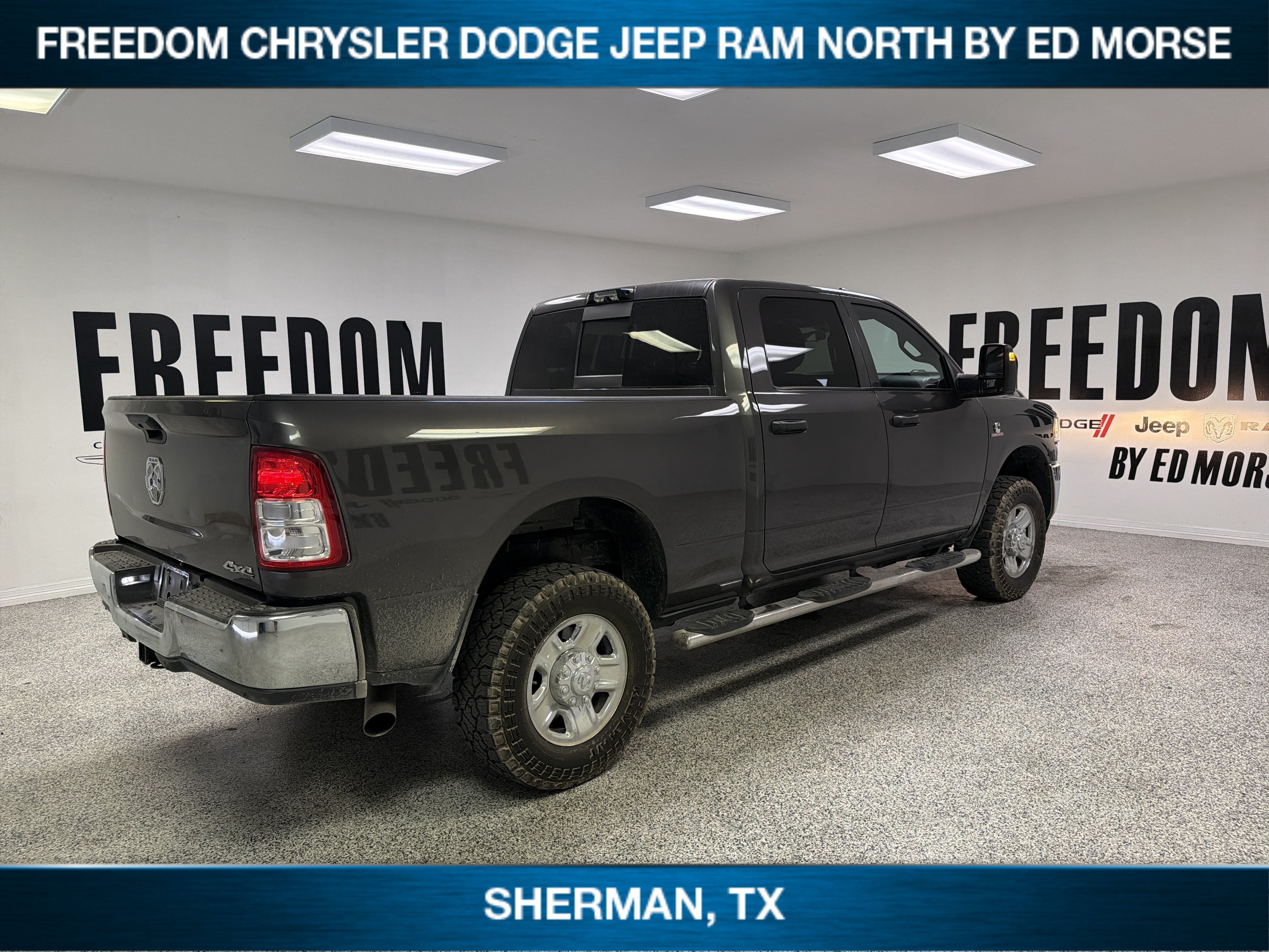 2024 RAM 2500 Tradesman Crew Cab 4x4 6'4' Box
