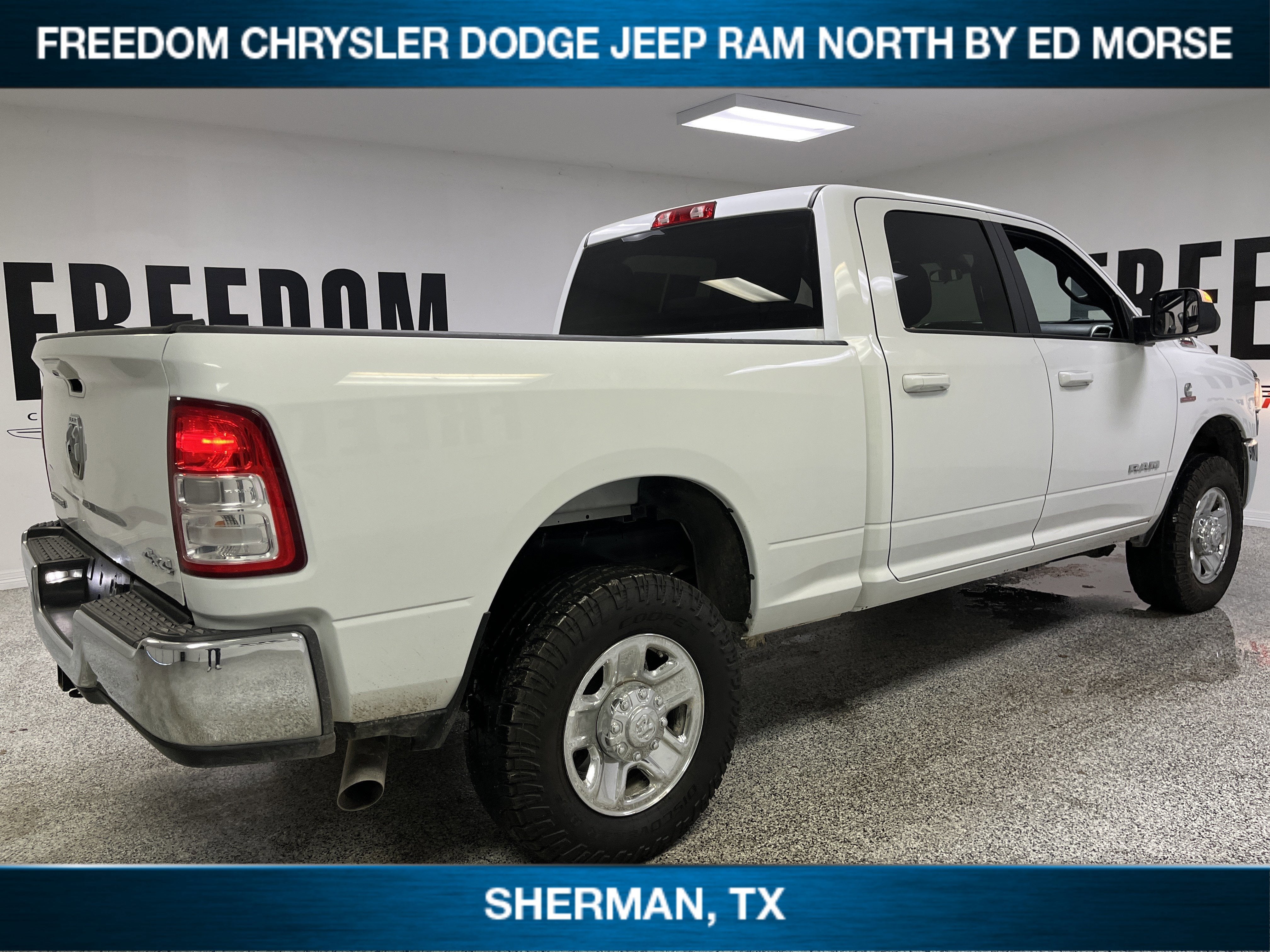 2022 RAM 2500 Big Horn Crew Cab 4x4 6'4' Box