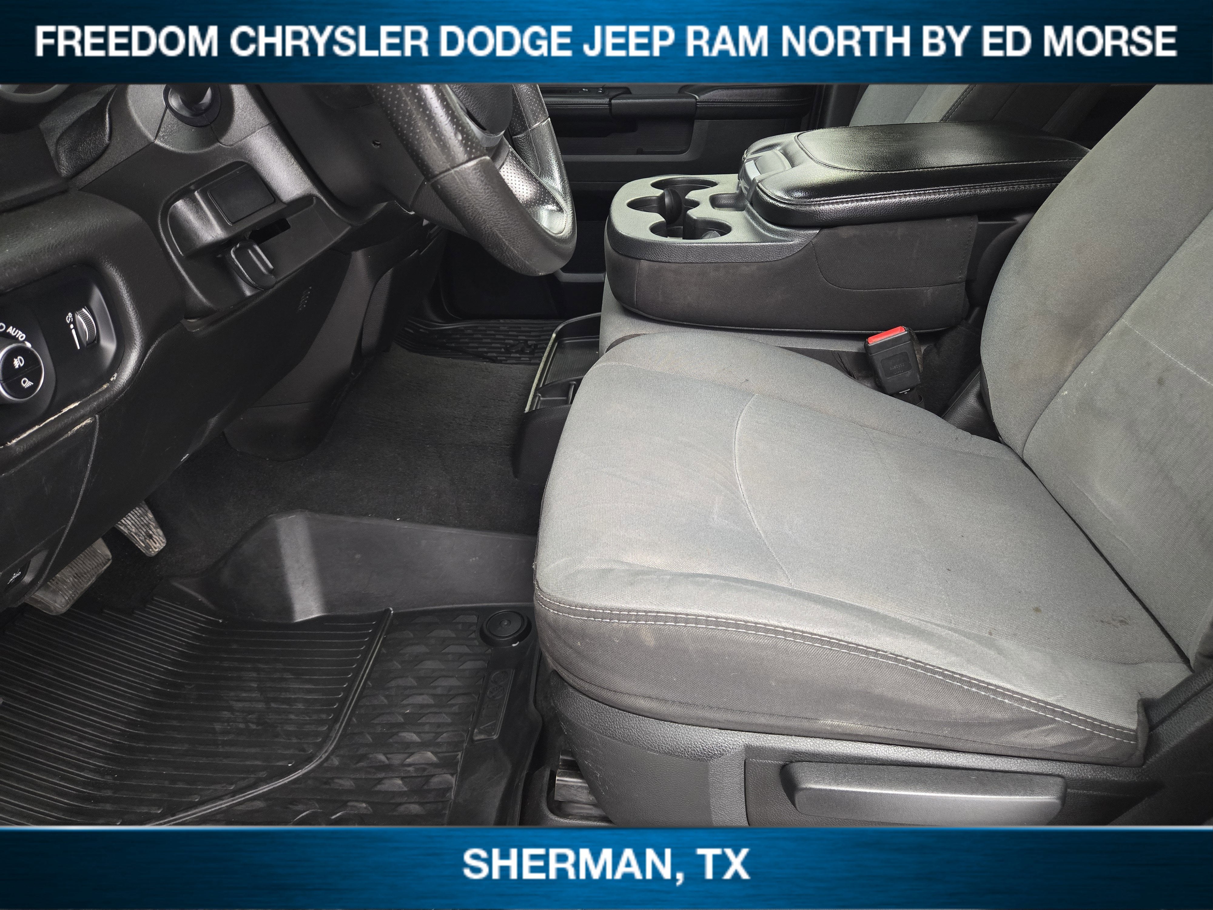 2022 RAM 2500 Big Horn Crew Cab 4x4 6'4' Box