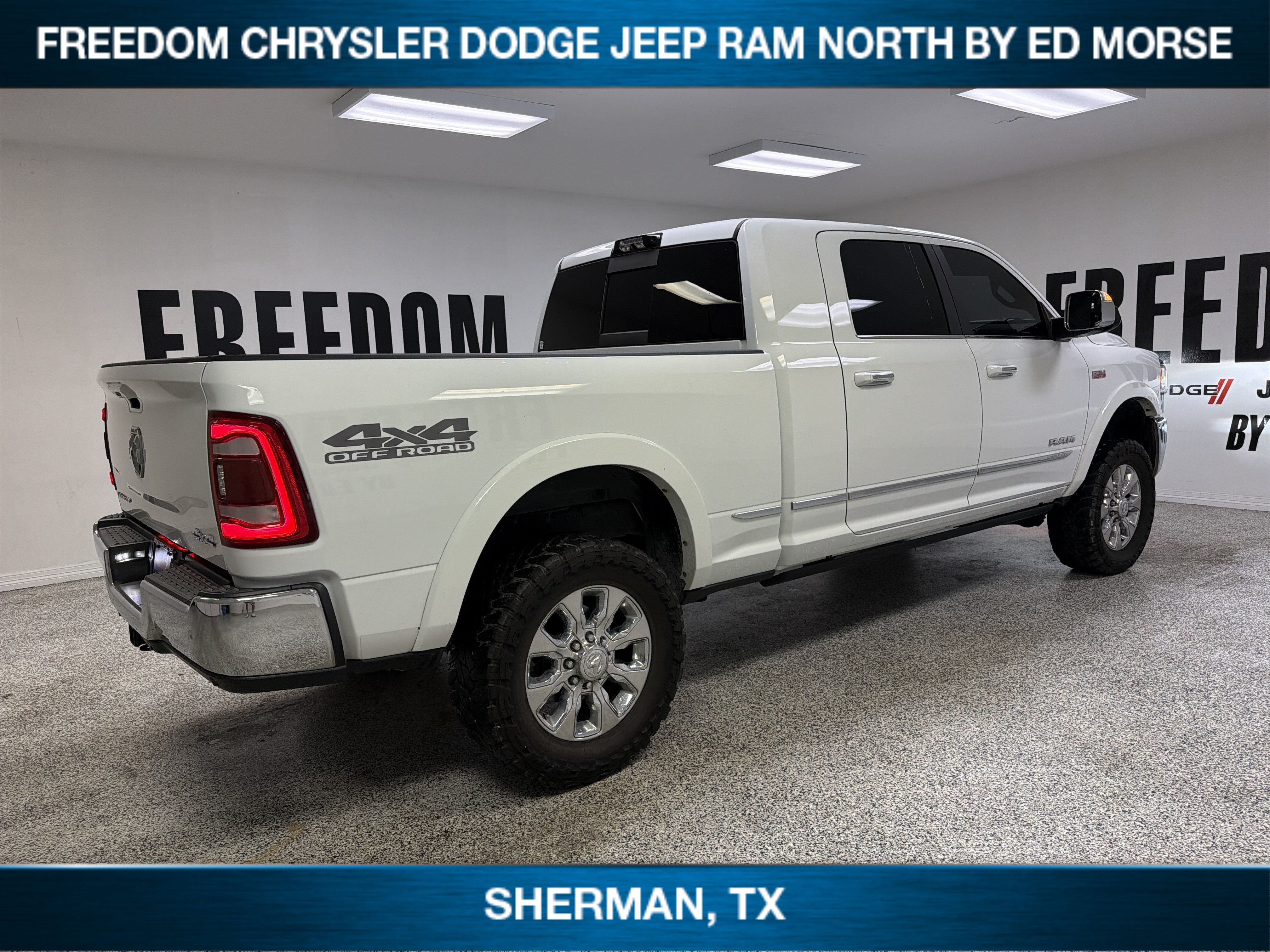 2022 RAM 2500 Limited Mega Cab 4x4 6'4' Box