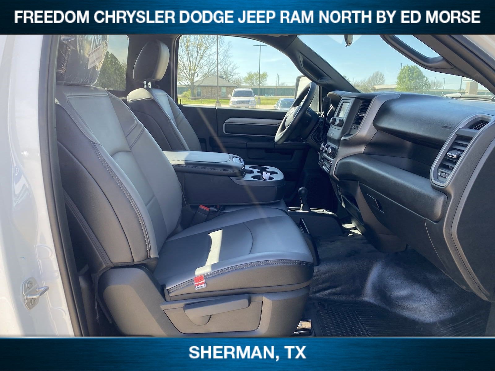 2024 RAM 4500 Chassis RAM 4500 TRADESMAN CHASSIS REGULAR CAB 4X4 60' CA