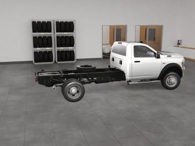 2024 RAM 5500 Chassis RAM 5500 TRADESMAN CHASSIS REGULAR CAB 4X4 84' CA