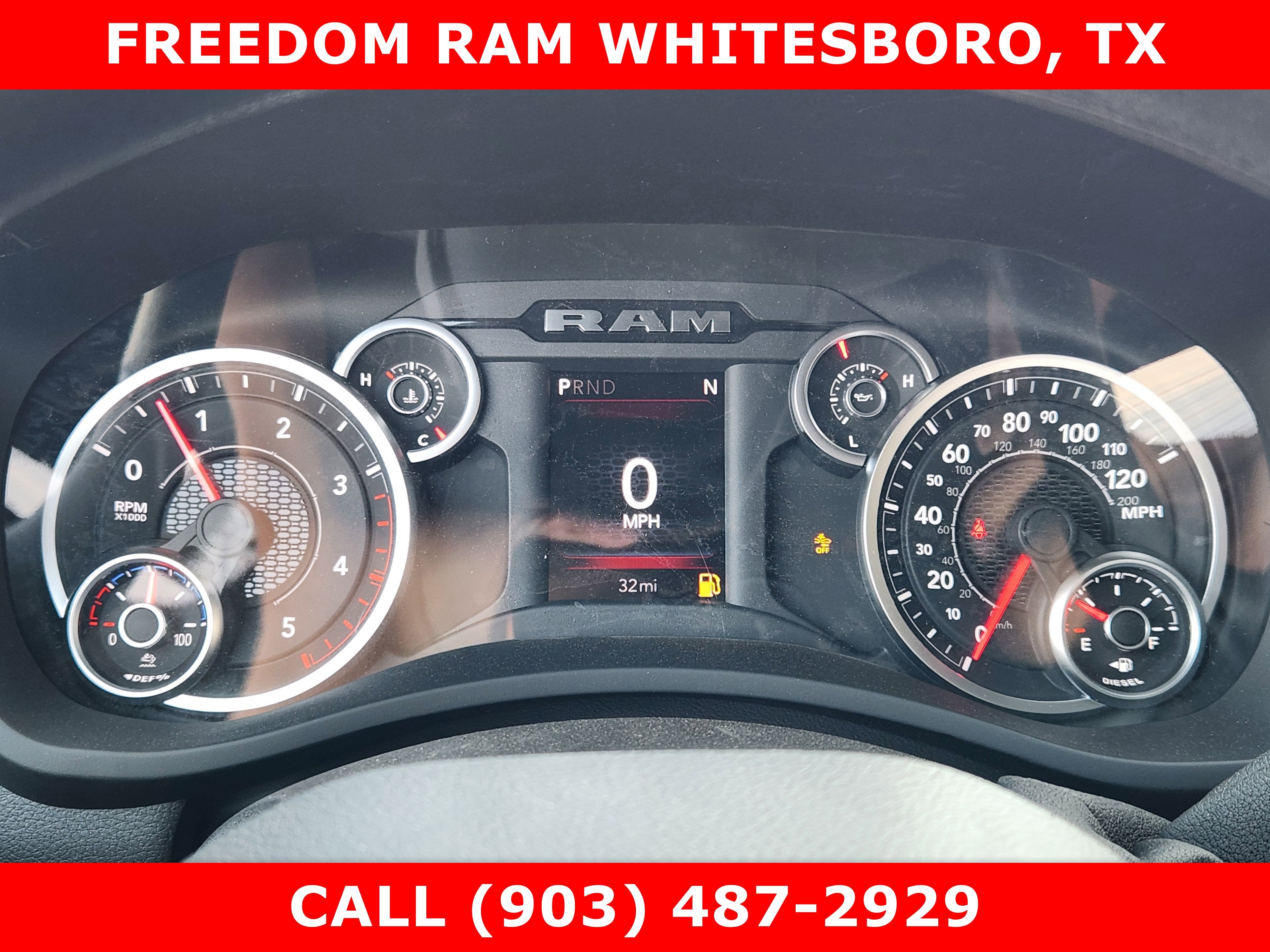 2026 RAM Ram 3500 Chassis Cab RAM 3500 TRADESMAN CHASSIS REGULAR CAB 4X4 84' CA
