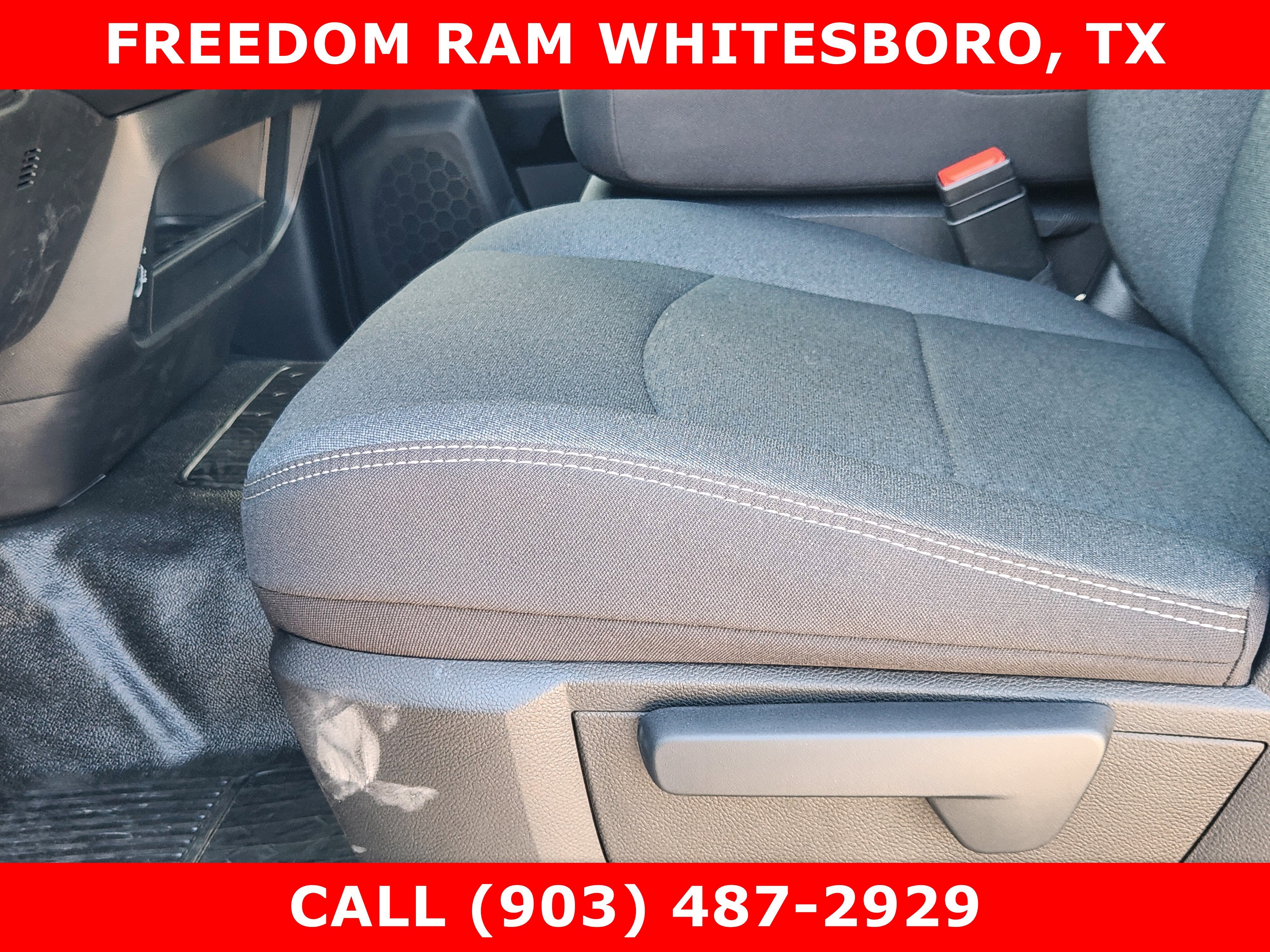 2026 RAM Ram 3500 Chassis Cab RAM 3500 TRADESMAN CHASSIS REGULAR CAB 4X4 84' CA