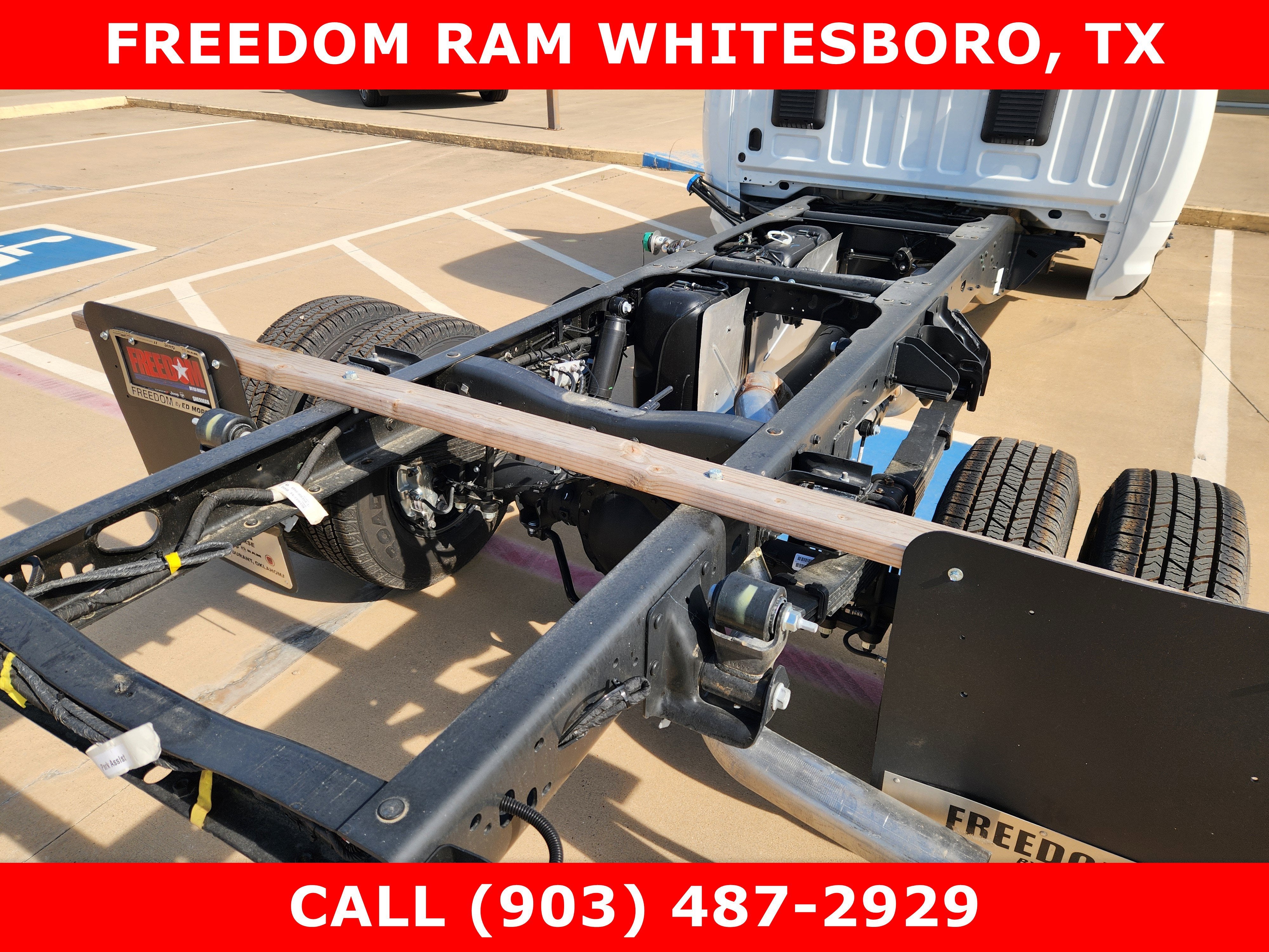 2026 RAM Ram 3500 Chassis Cab RAM 3500 TRADESMAN CHASSIS REGULAR CAB 4X4 84' CA