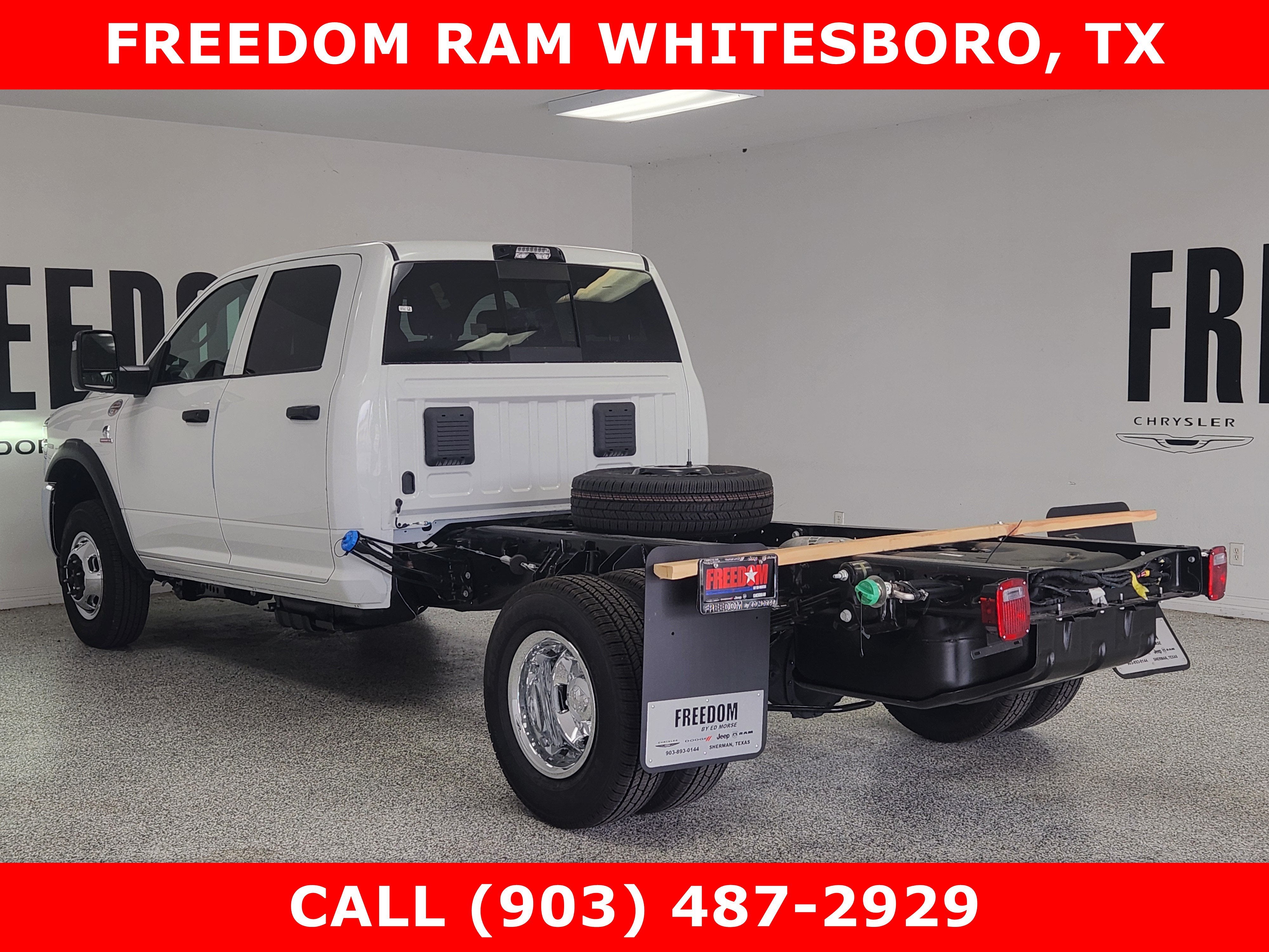 2026 RAM Ram 3500 Chassis Cab RAM 3500 TRADESMAN CREW CAB CHASSIS 4X4 60' CA