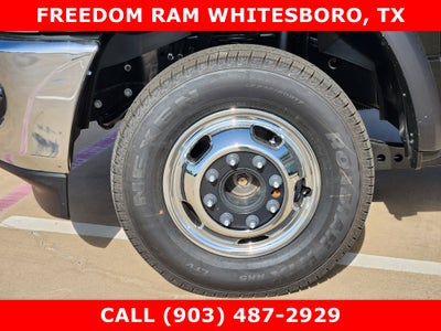 2026 RAM Ram 3500 Chassis Cab RAM 3500 TRADESMAN CREW CAB CHASSIS 4X4 60' CA