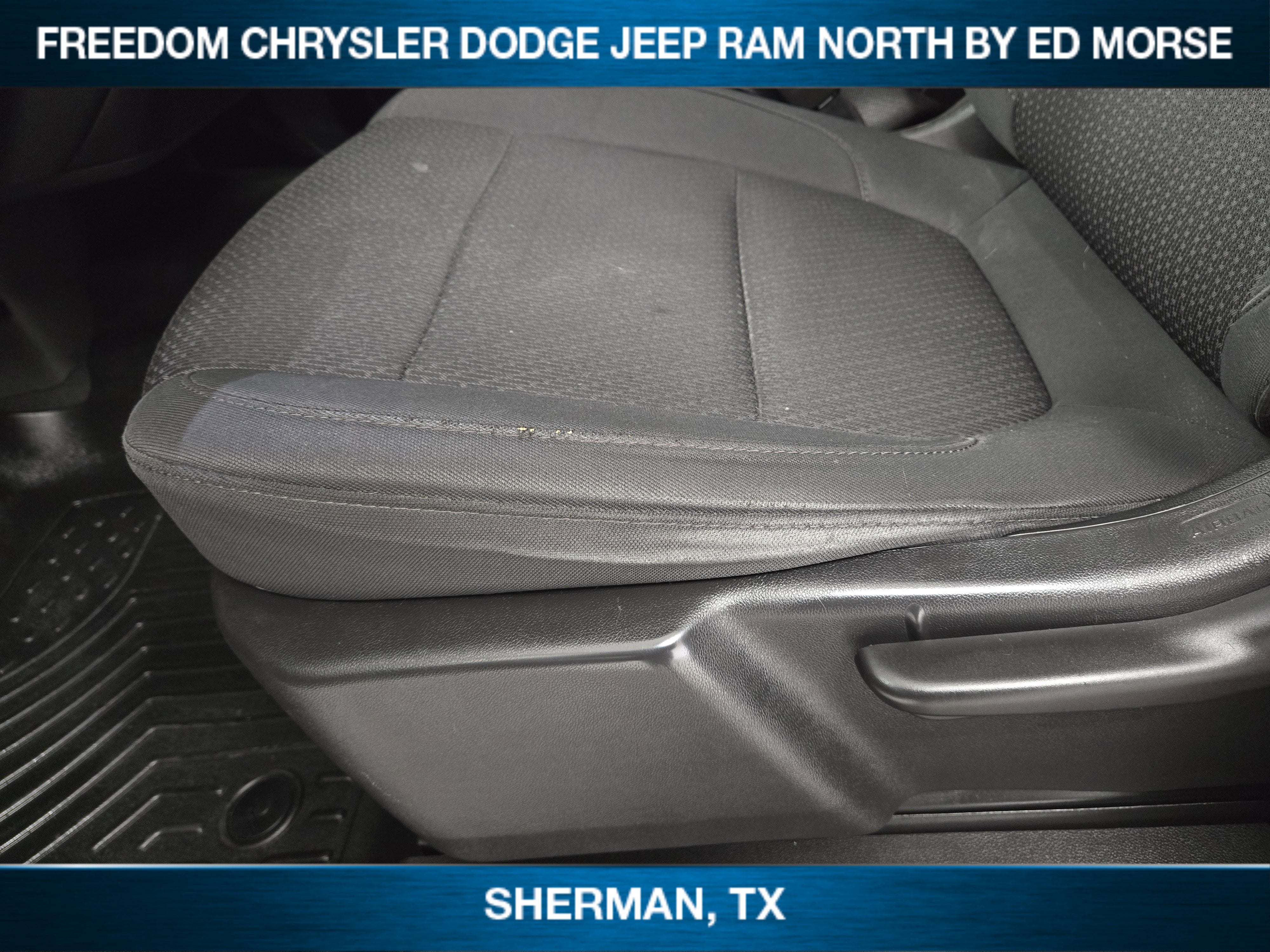 2021 Chevrolet Silverado 1500 2WD Crew Cab Short Bed Custom