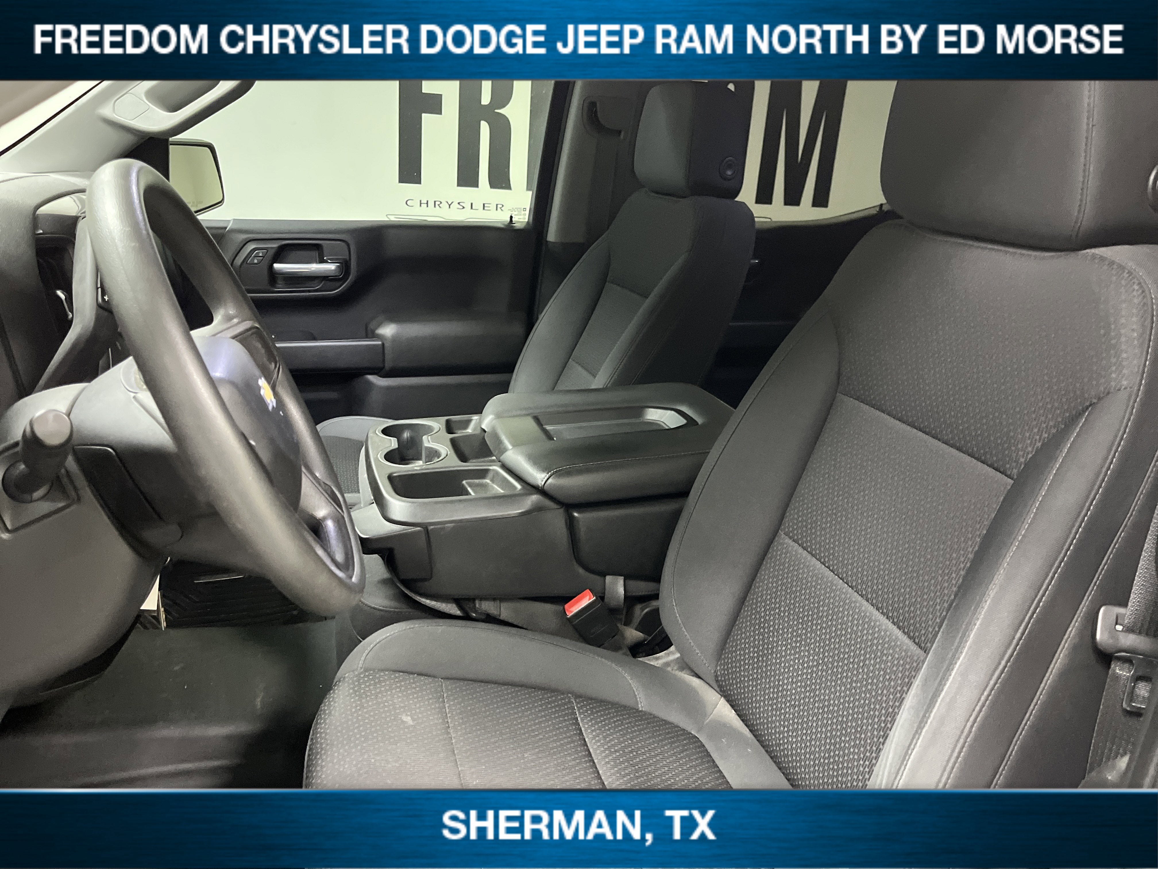 2021 Chevrolet Silverado 1500 2WD Crew Cab Short Bed Custom