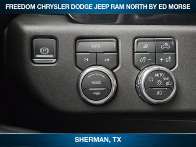 2025 GMC Sierra 1500 4WD Crew Cab Short Box SLT