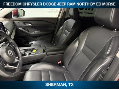 2022 Nissan Rogue SV FWD