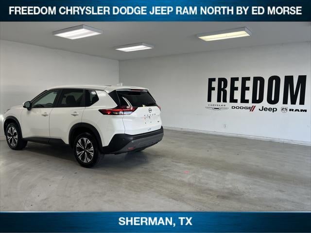 2023 Nissan Rogue SV FWD