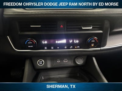 2023 Nissan Rogue SV FWD