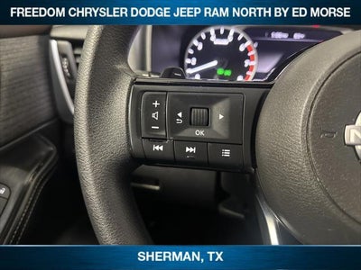 2023 Nissan Rogue SV FWD