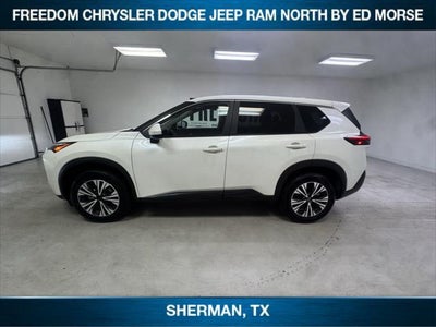 2023 Nissan Rogue SV FWD