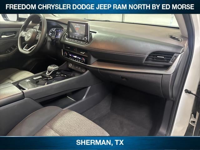 2023 Nissan Rogue SV FWD