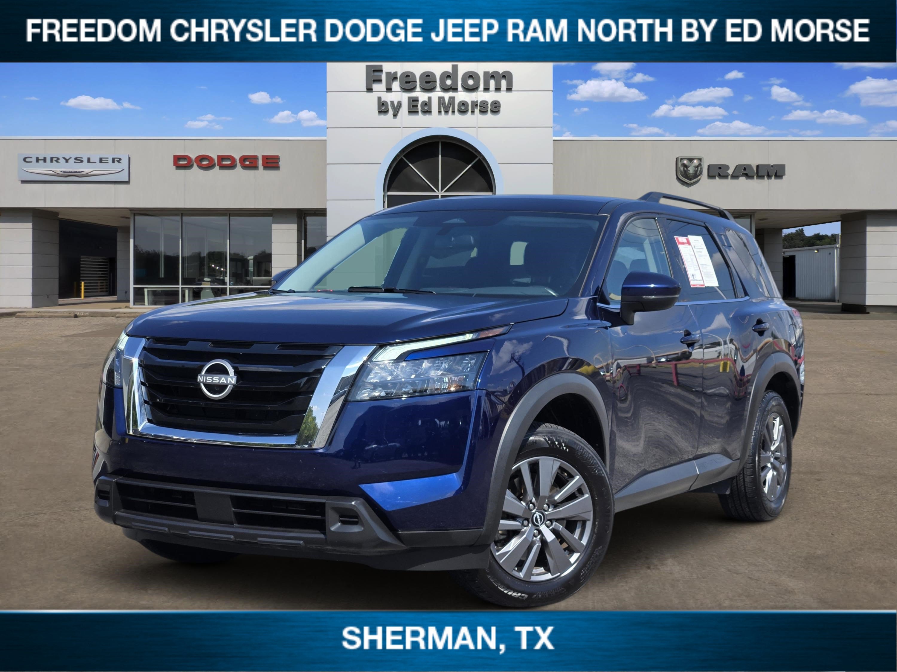 2025 Nissan Pathfinder SV FWD