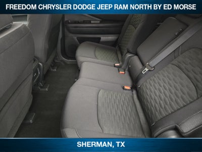 2025 Nissan Pathfinder SV FWD