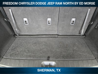 2025 Nissan Pathfinder SV FWD