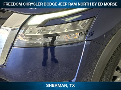 2025 Nissan Pathfinder SV FWD