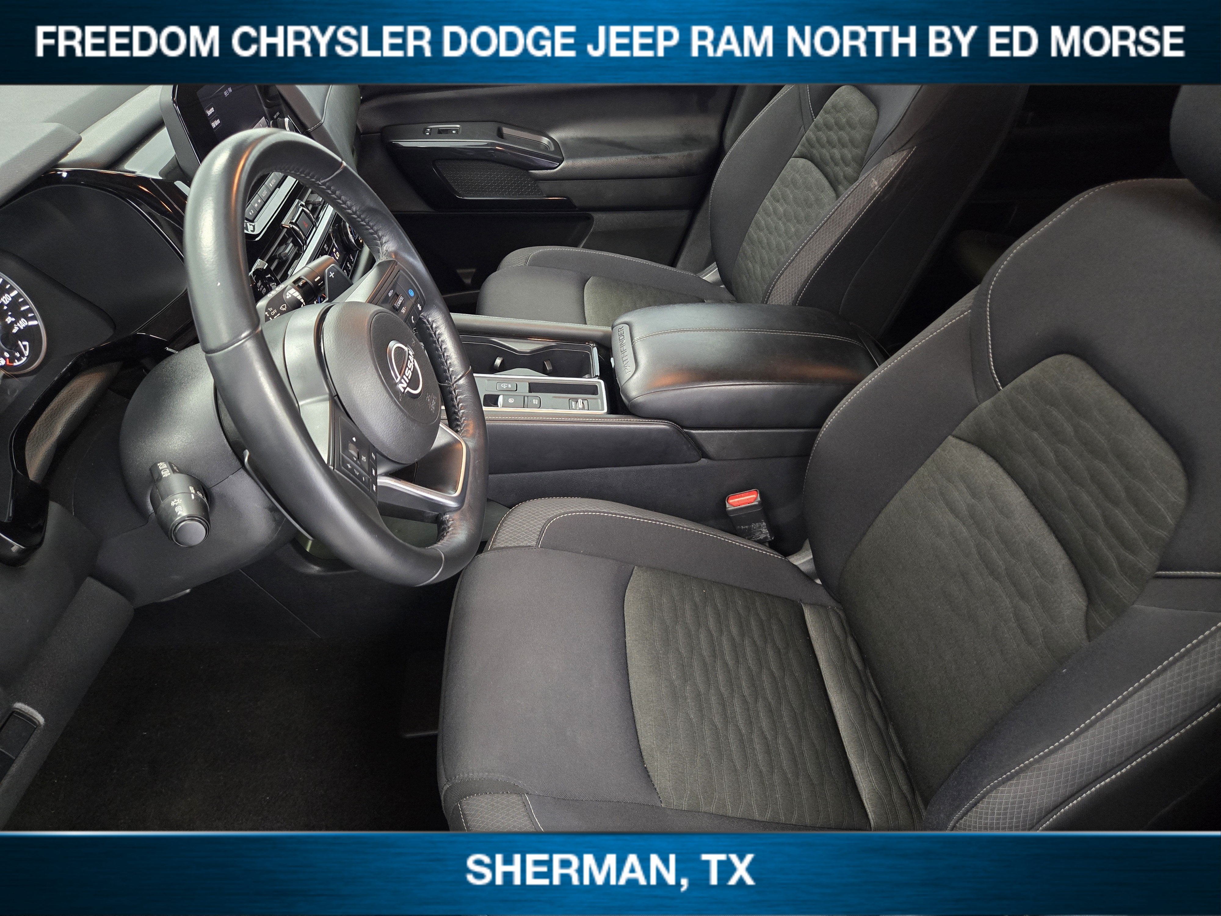 2025 Nissan Pathfinder SV FWD