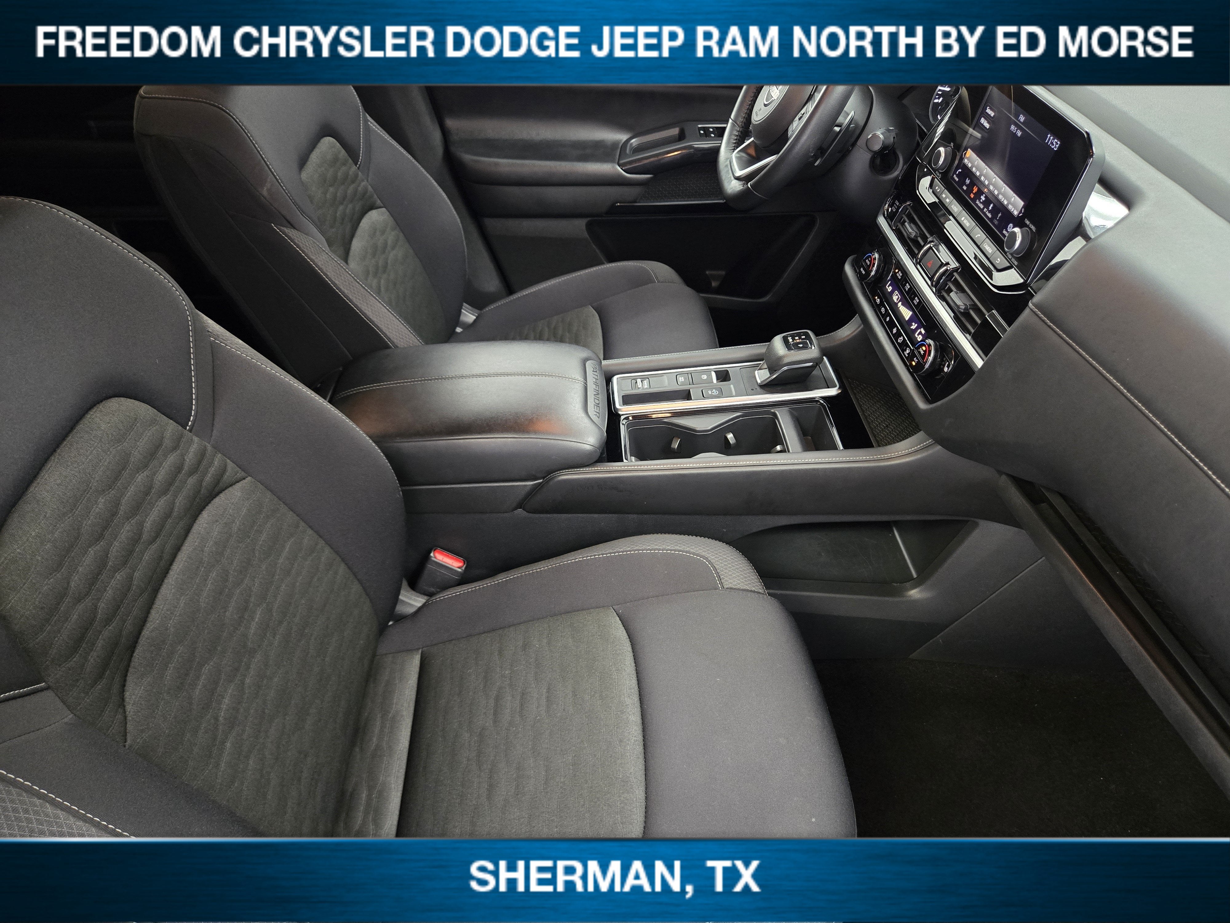 2025 Nissan Pathfinder SV FWD
