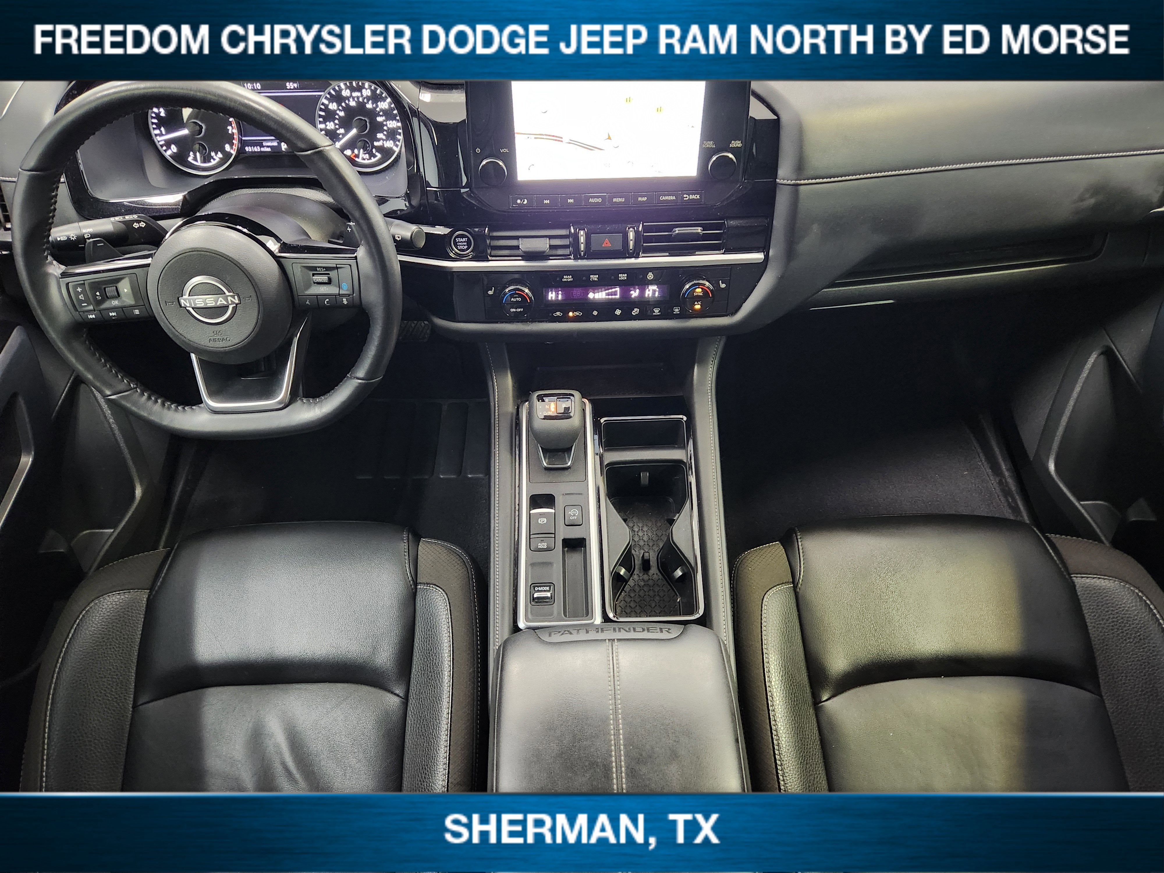 2023 Nissan Pathfinder SL FWD