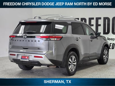 2023 Nissan Pathfinder SL FWD