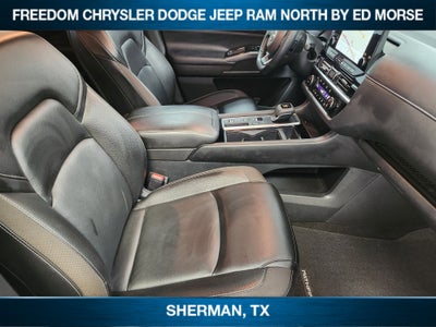2023 Nissan Pathfinder SL FWD