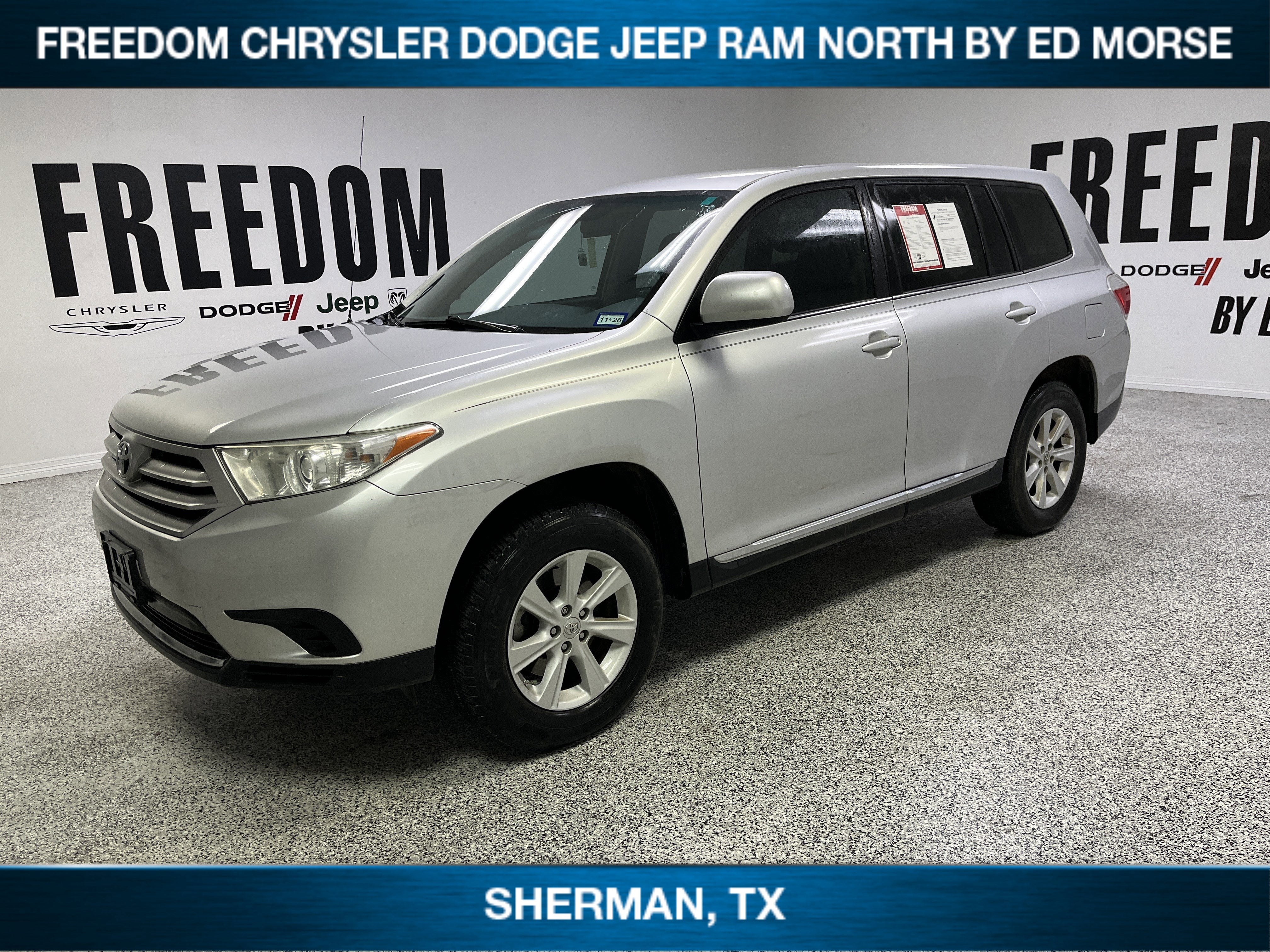 2012 Toyota Highlander SE