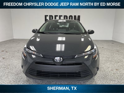2025 Toyota Corolla LE