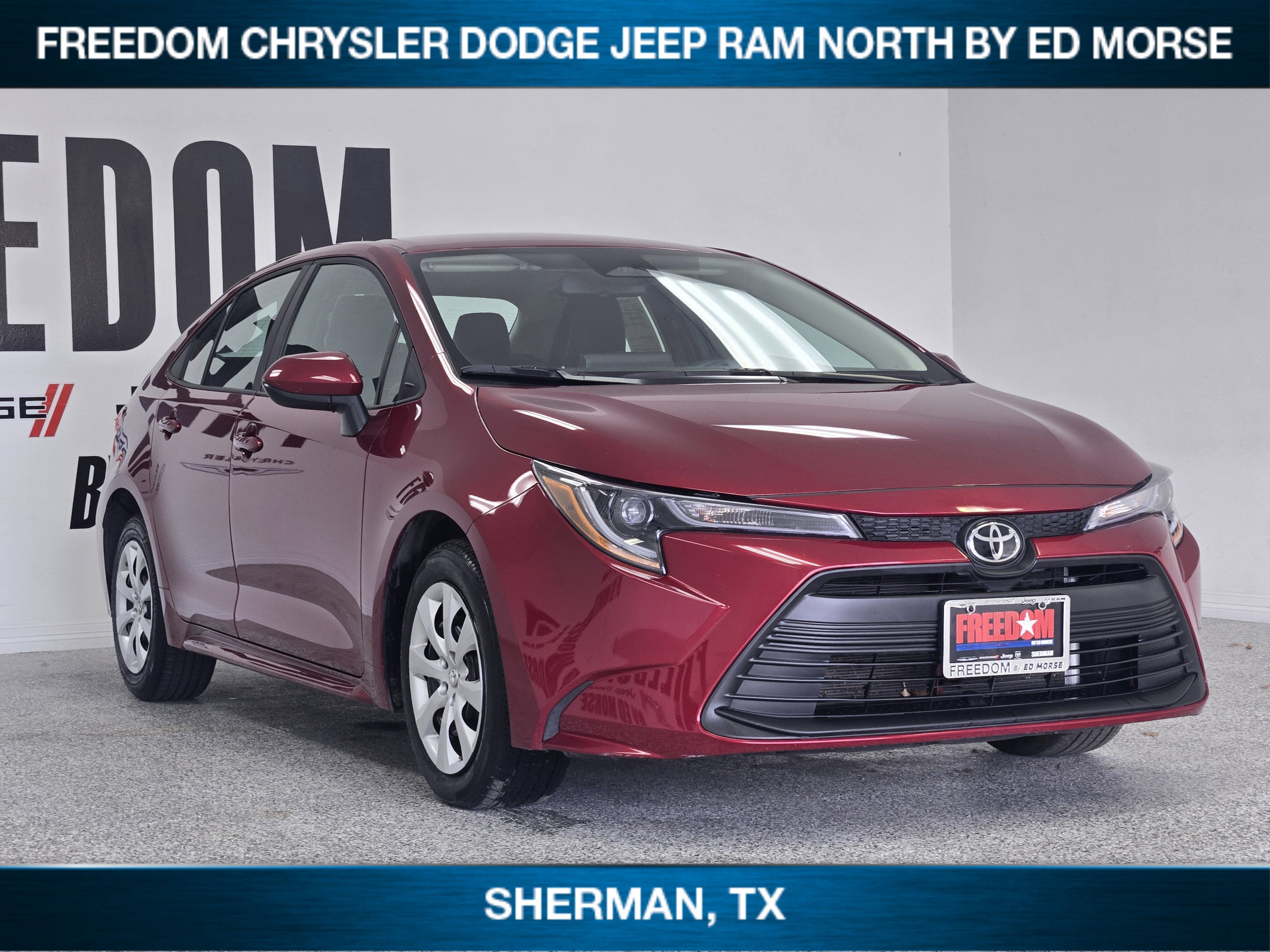 2025 Toyota Corolla LE