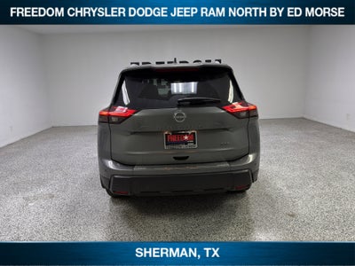 2024 Nissan Rogue SV FWD